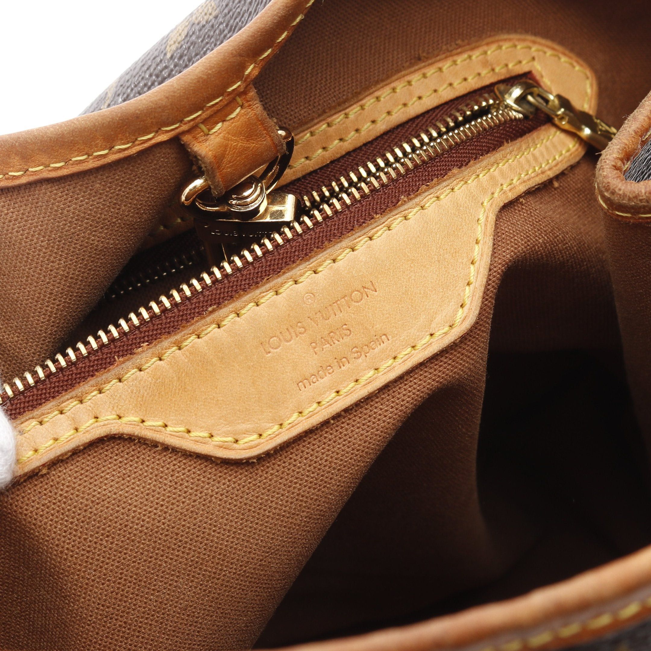 Louis Vuitton Louis Vuitton Batignolles Vertical Monogram Shoulder Bag Tote Leather Brown Size ONE SIZE - 4 Thumbnail