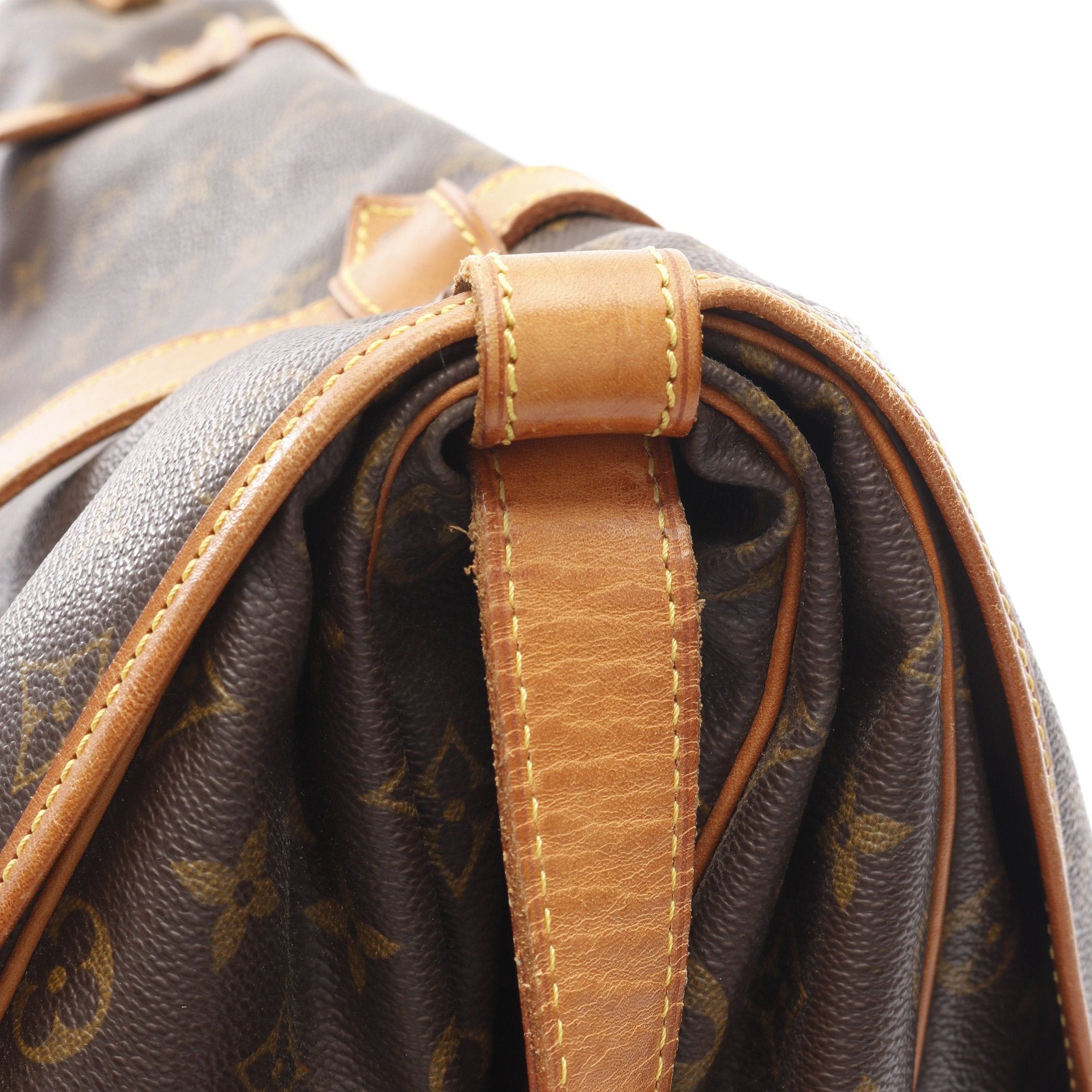 Louis Vuitton Louis Vuitton Saumur 43 Monogram Shoulder Bag Leather Brown Size ONE SIZE - 10 Thumbnail