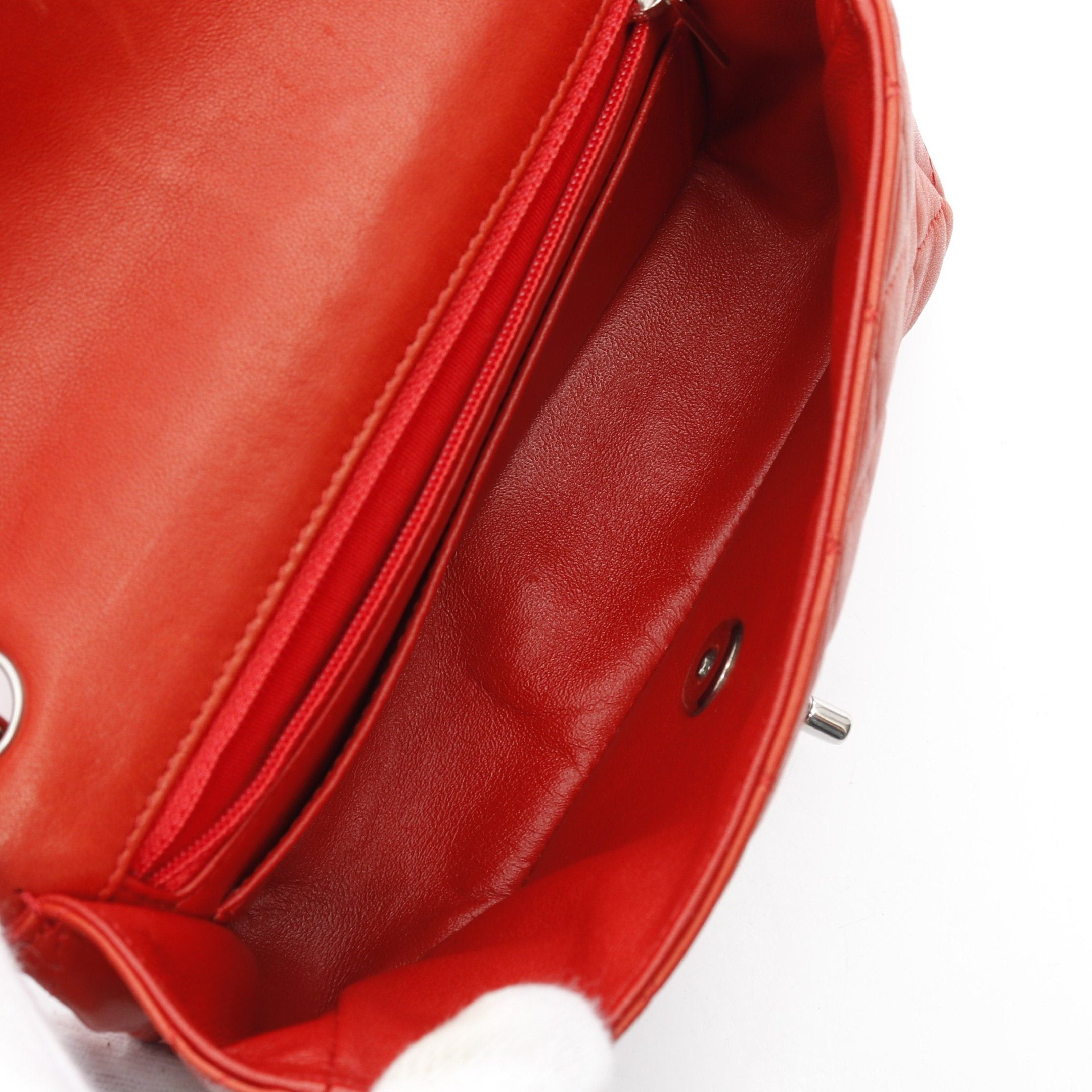 Chanel Chanel Matelasse Double Chain Shoulder Bag Lambskin Red Silver Hardware Size ONE SIZE - 3 Thumbnail