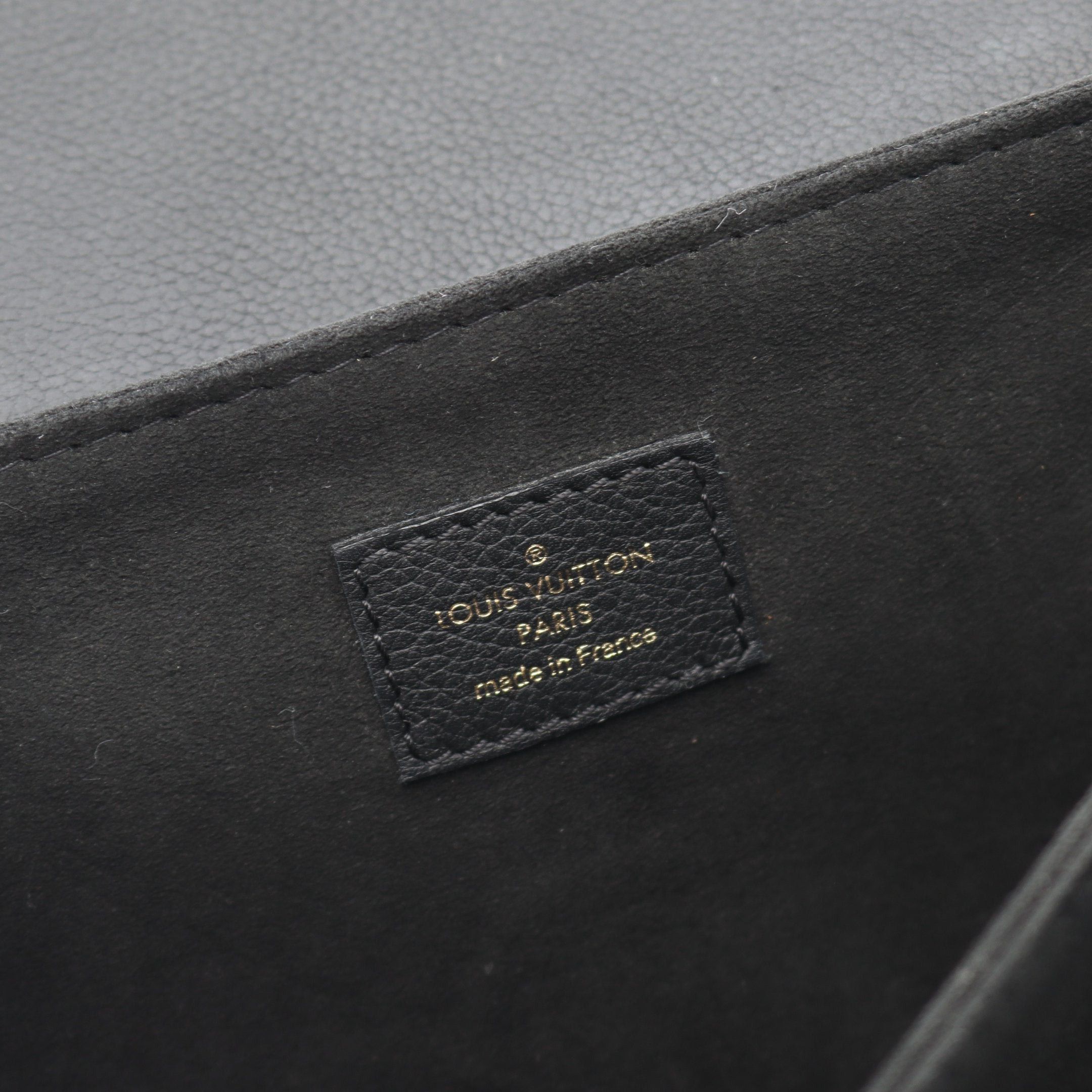 Louis Vuitton Louis Vuitton Oxford Rock Me Handbag Leather Black Size ONE SIZE - 4 Thumbnail