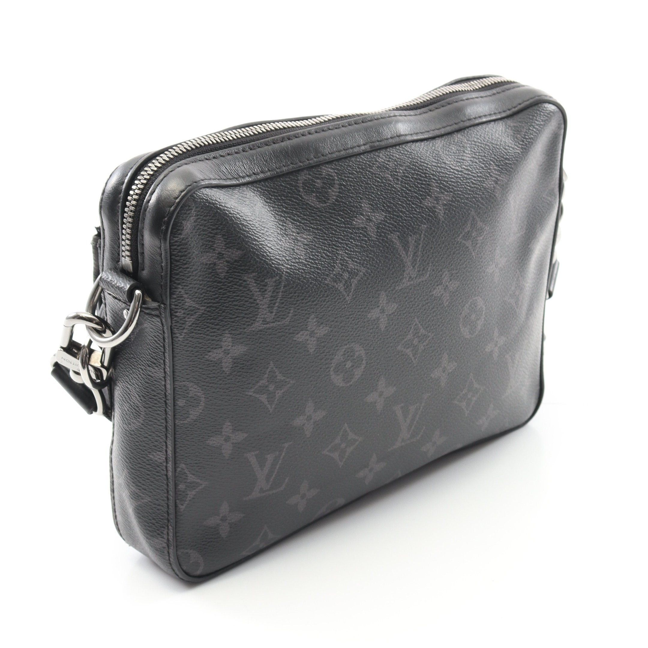 Louis Vuitton Louis Vuitton Trio Messenger Monogram Eclipse Shoulder Bag Leather Black Gray Size ONE SIZE - 2 Thumbnail