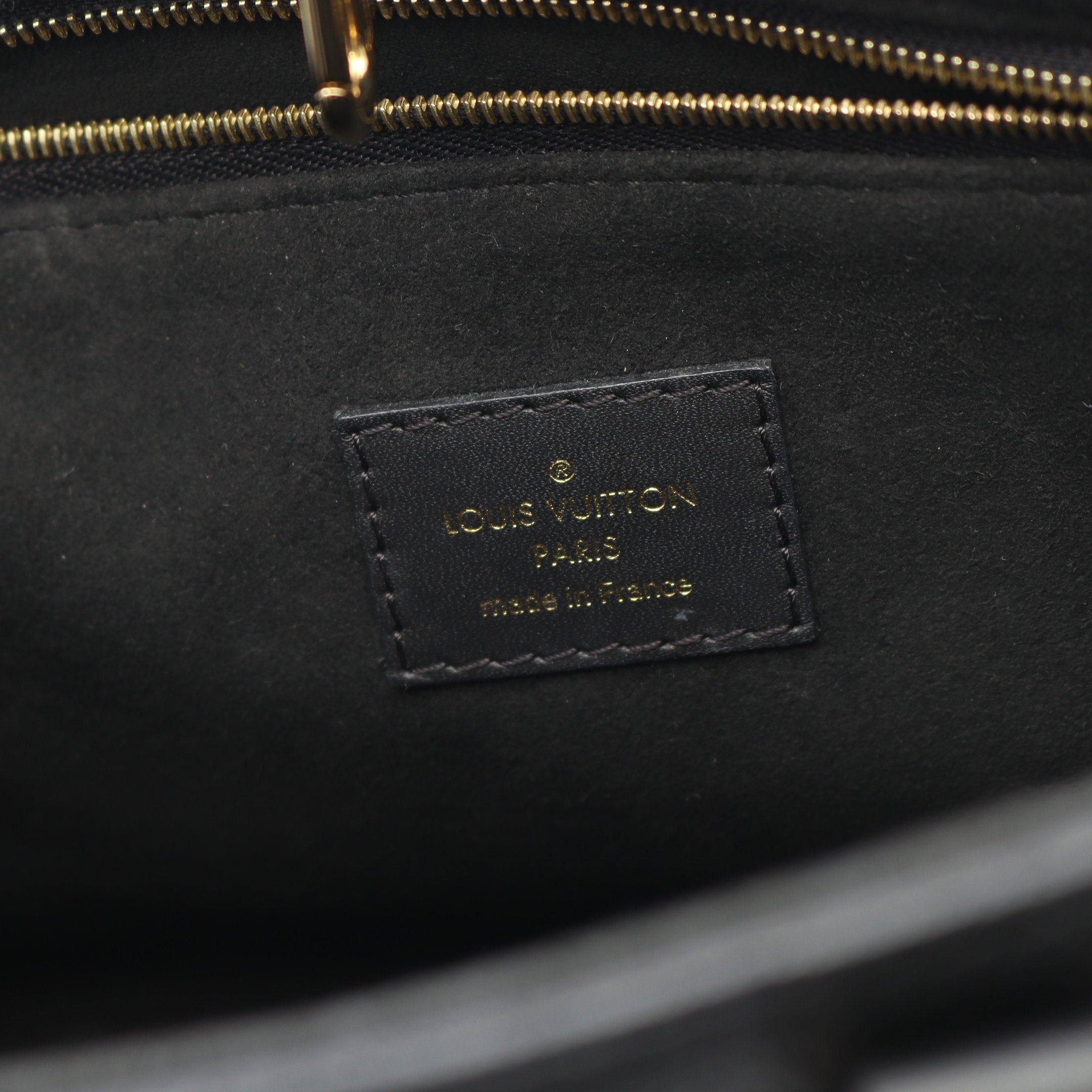 Louis Vuitton Louis Vuitton On-The-Go Pm Monogram Empreinte Noir Handbag Leather Black Size ONE SIZE - 4 Thumbnail