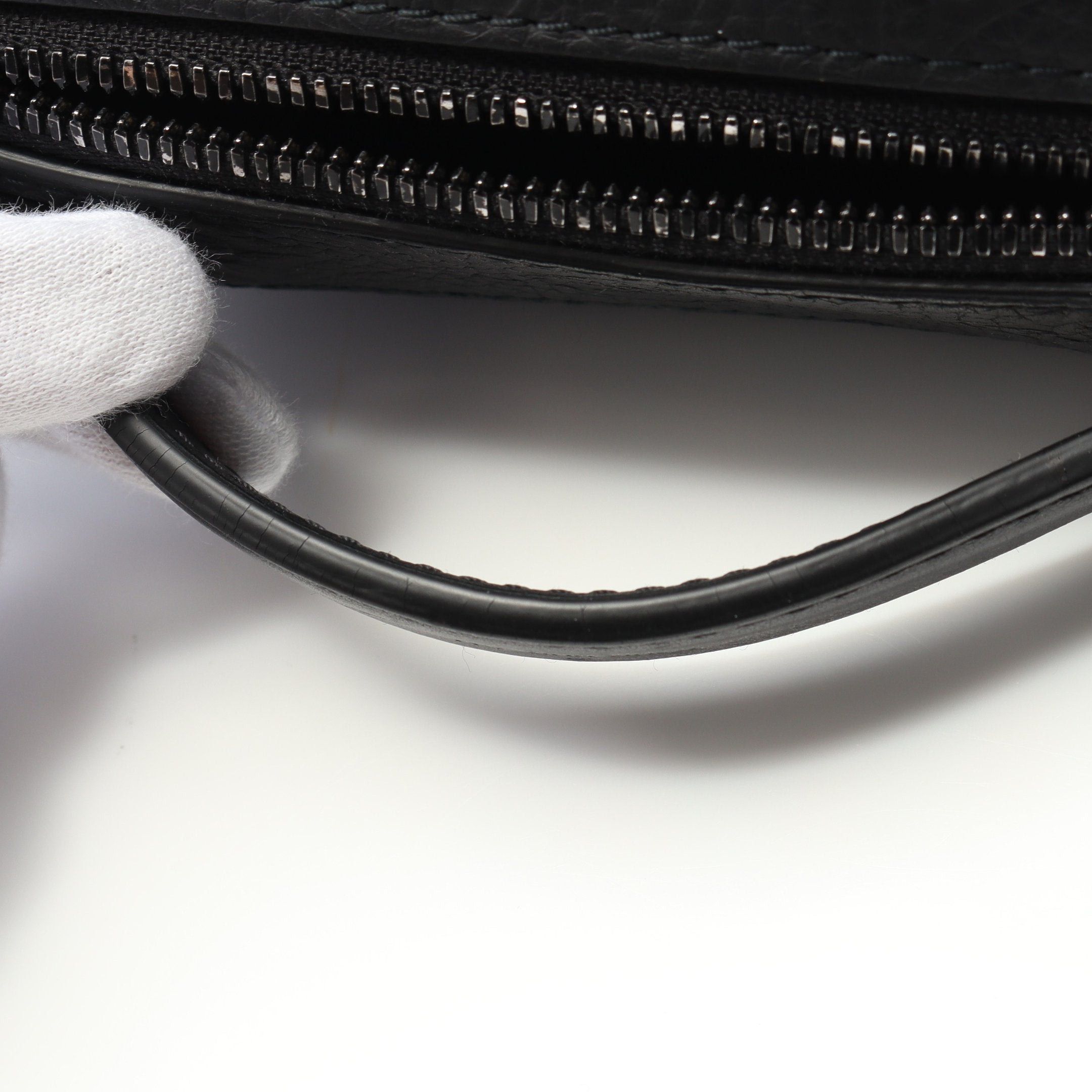Louis Vuitton Louis Vuitton Handle Soft Trunk Monogram Taurillon Shoulder Bag Leather Black Size ONE SIZE - 8 Thumbnail