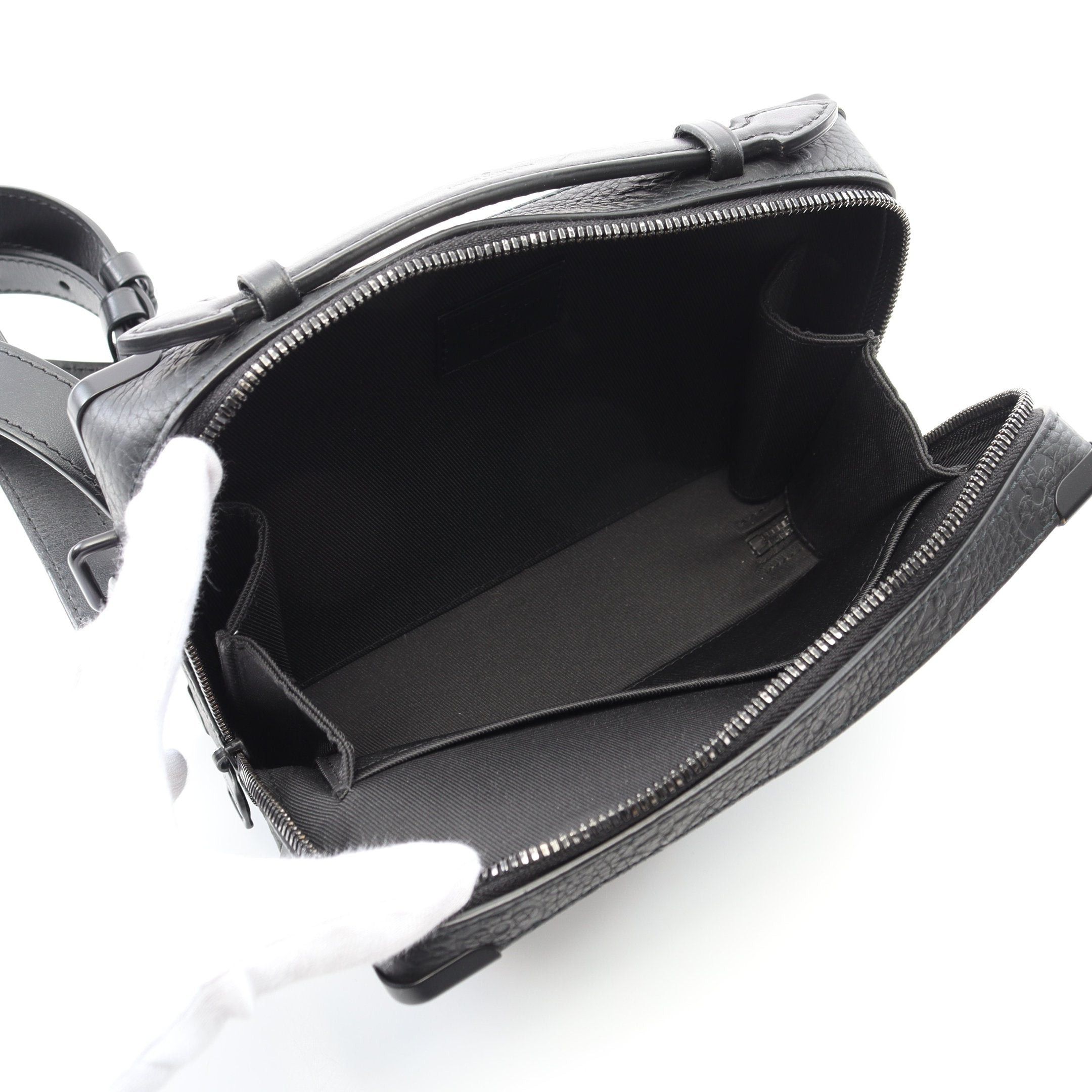 Louis Vuitton Louis Vuitton Handle Soft Trunk Monogram Taurillon Shoulder Bag Leather Black Size ONE SIZE - 3 Thumbnail