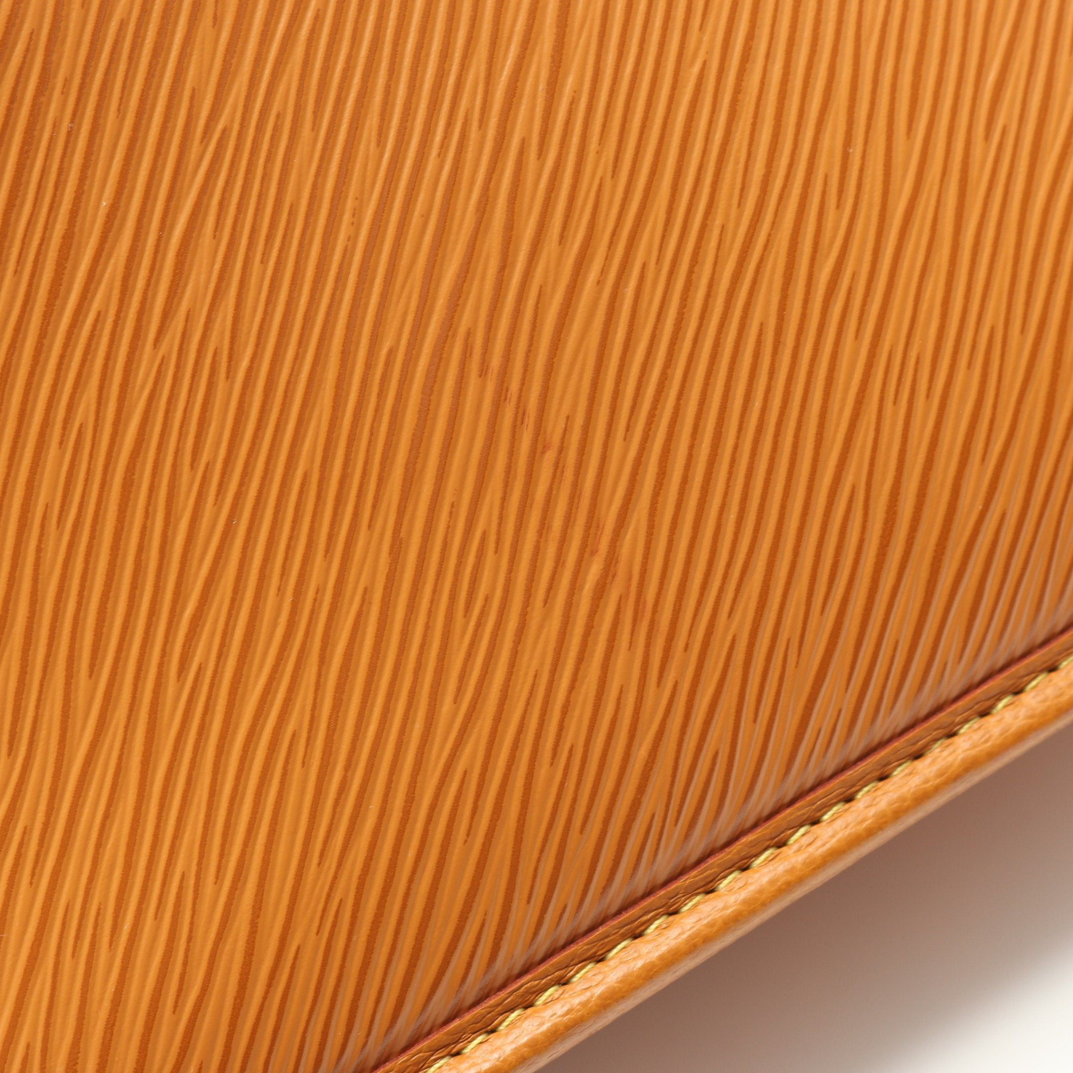 Louis Vuitton Louis Vuitton Busi Nm Epi Goldmiel Shoulder Bag Leather Light Brown Size ONE SIZE - 6 Thumbnail