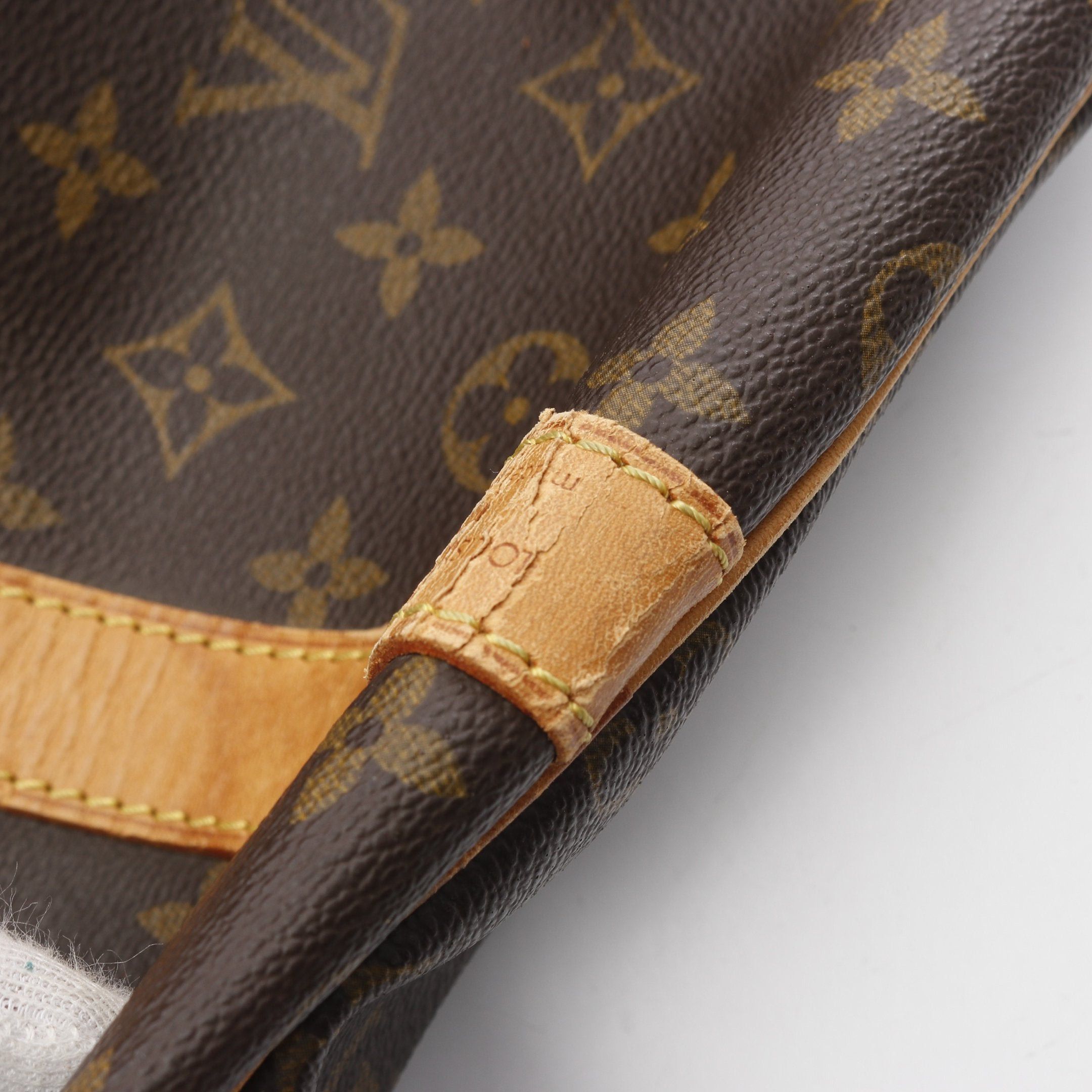 Louis Vuitton Louis Vuitton Keepall 55 Monogram Boston Bag Leather Brown Size ONE SIZE - 9 Thumbnail