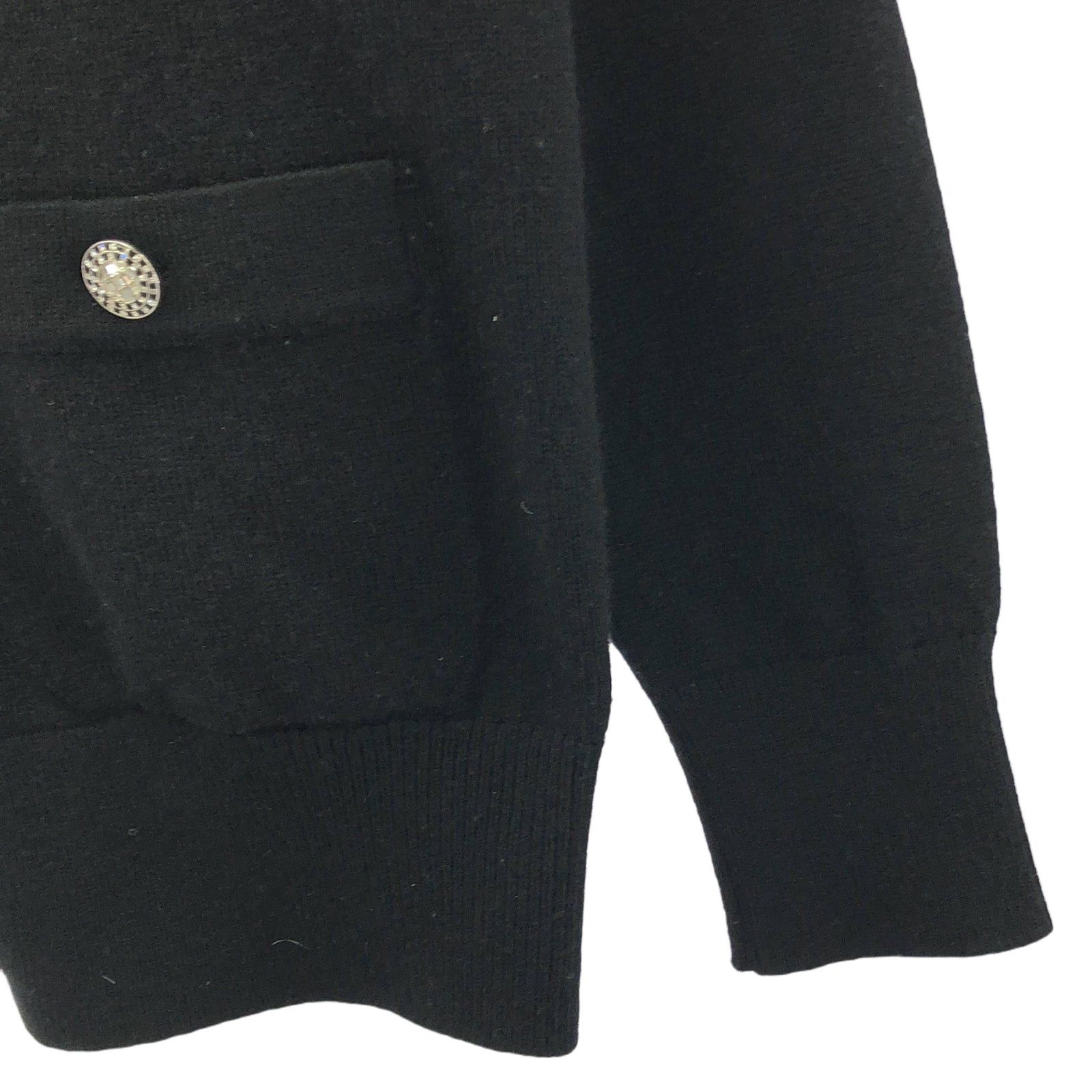 Chanel Chanel Cardigan Cashmere Black Size ONE SIZE - 4 Thumbnail