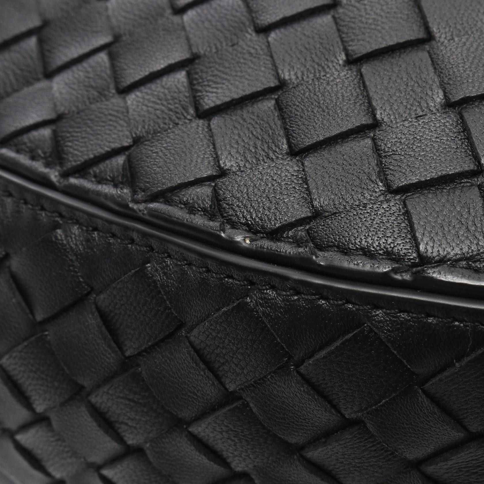 Bottega Veneta Bottega Veneta Intrecciato Loop Bag Handbag Leather Black Size ONE SIZE - 7 Thumbnail