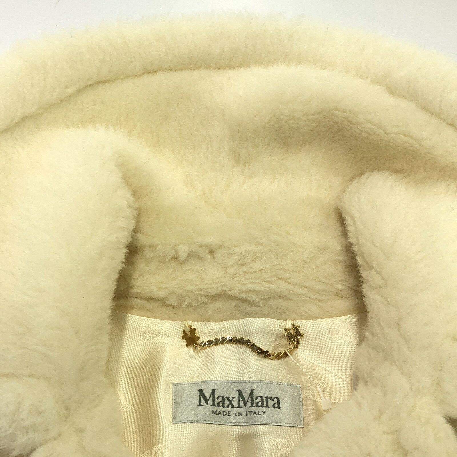 Max Mara MaxMara Max Mara Teddy Jacket Outerwear Others Outerwear 14-73-63042 Size ONE SIZE - 9 Thumbnail