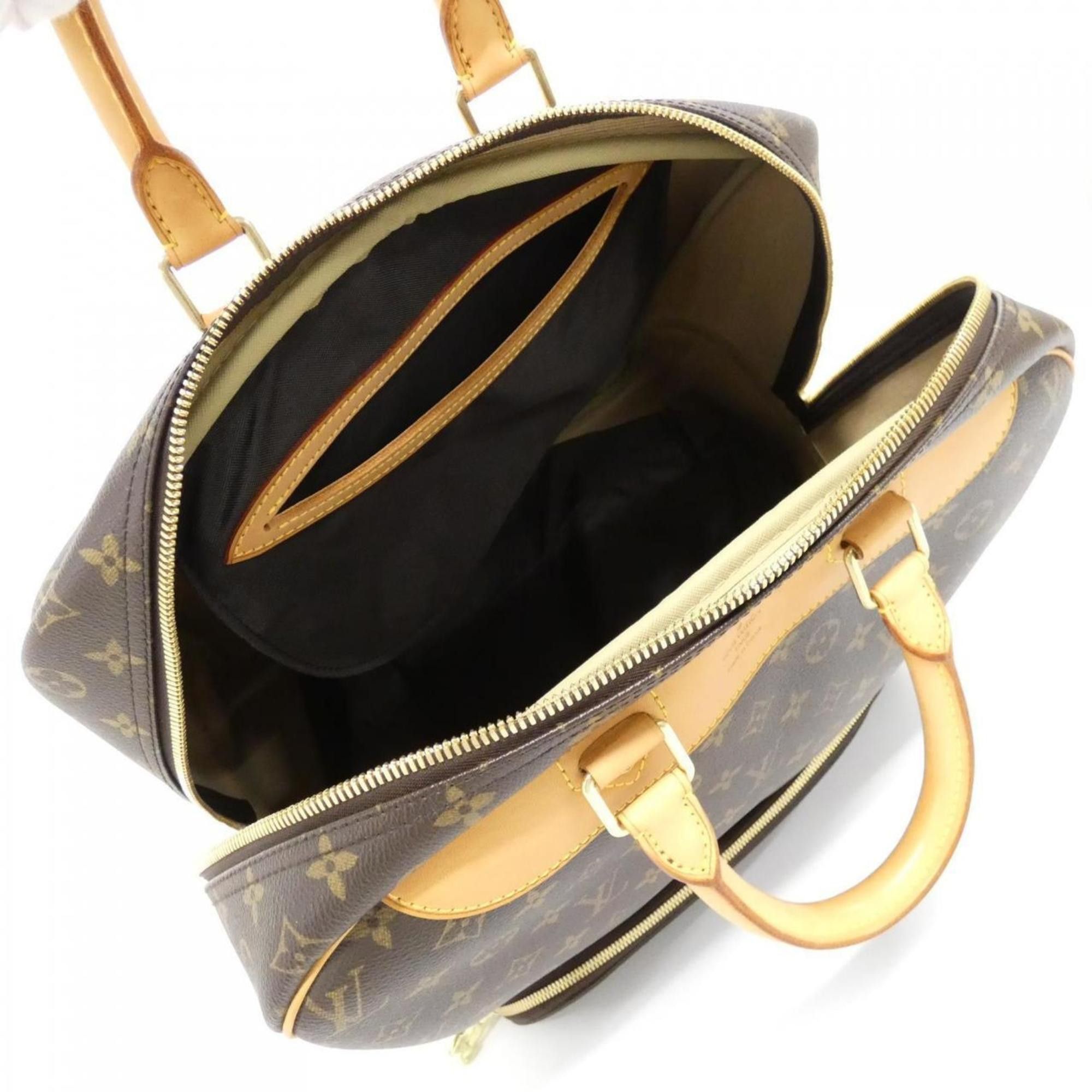 Louis Vuitton Louis Vuitton Evasion travel Size ONE SIZE - 6 Thumbnail