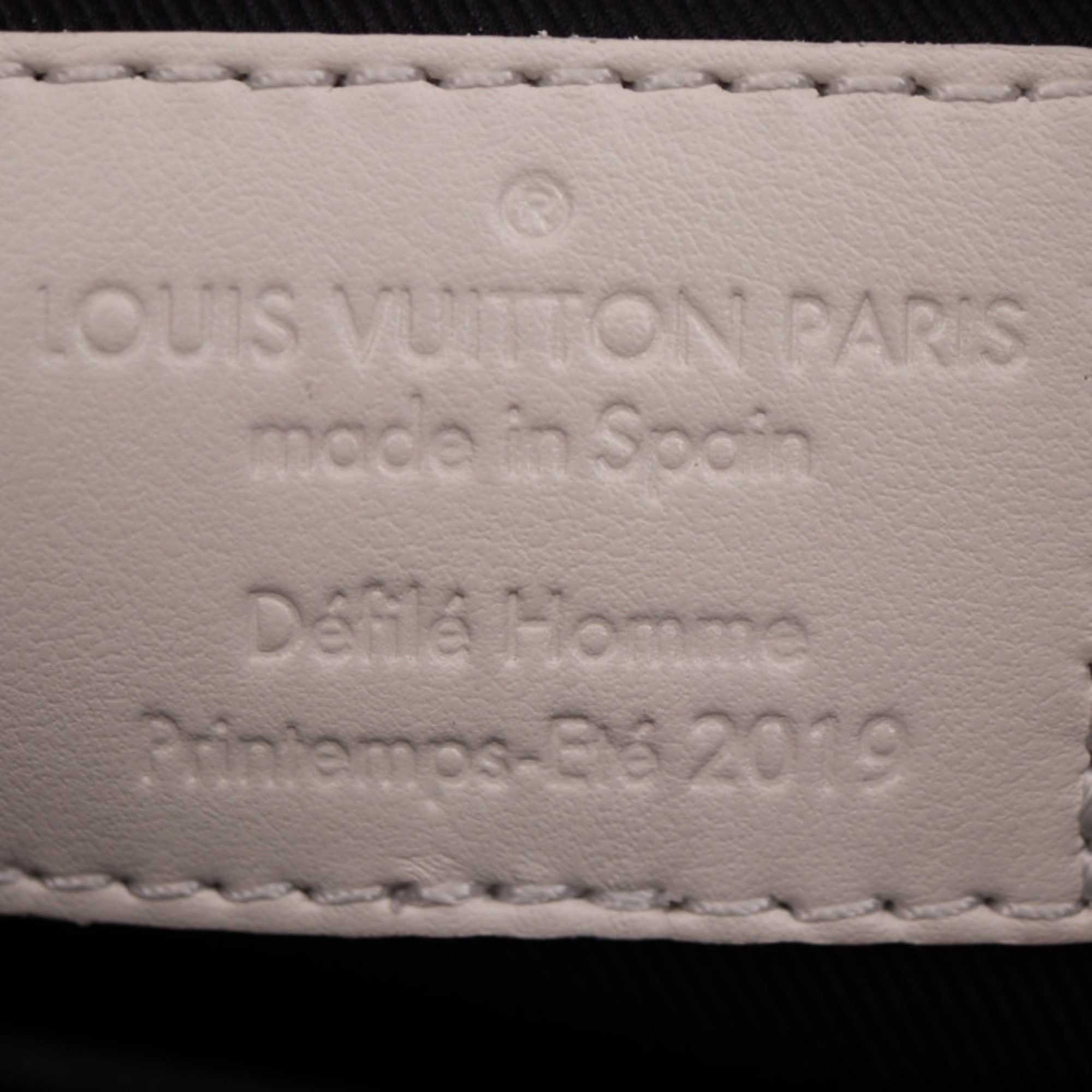Louis Vuitton Louis Vuitton Sac Plat Virgil Abloh Monogram Tote Bag M53265 Taurillon Leather White Shoulder 2429043007126R1 Size ONE SIZE - 10 Thumbnail