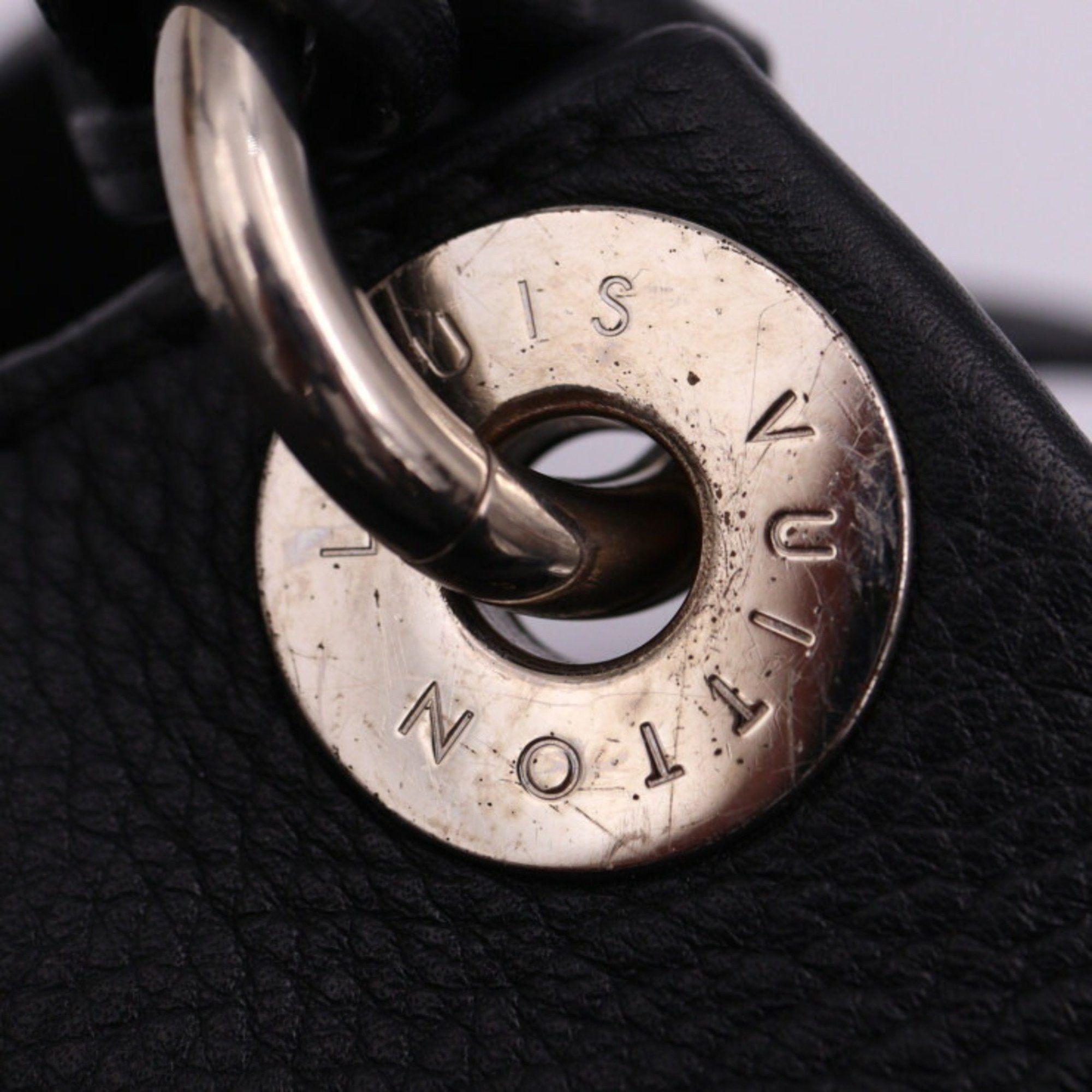 Louis Vuitton Louis Vuitton Sevres Monogram Mahina Handbag M41788 Leather Black Shoulder Bag Tote 2423063008112R1 Size ONE SIZE - 8 Thumbnail