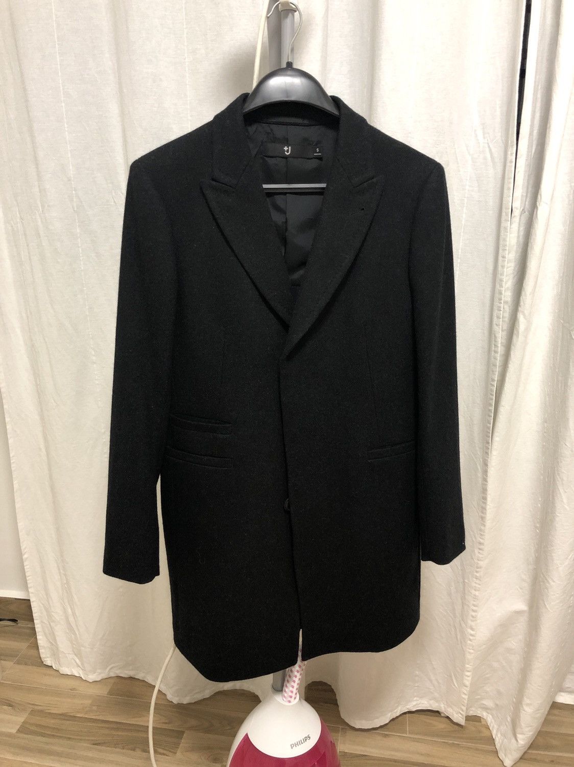 +J jil Sanders x Uniqlo Chester Coat