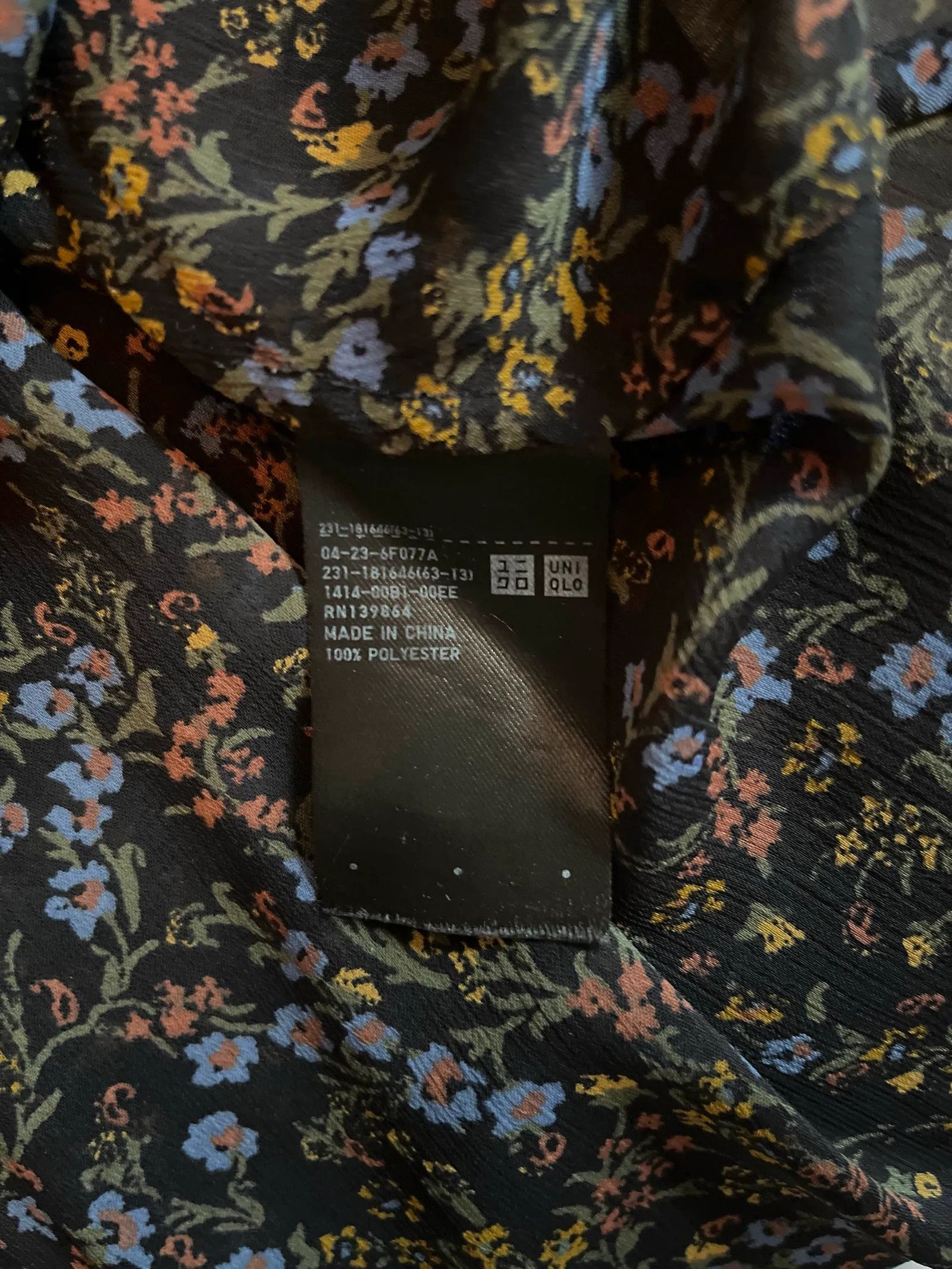 Uniqlo Uniqlo Blouse Size S / US 4 / IT 40 - 3 Thumbnail