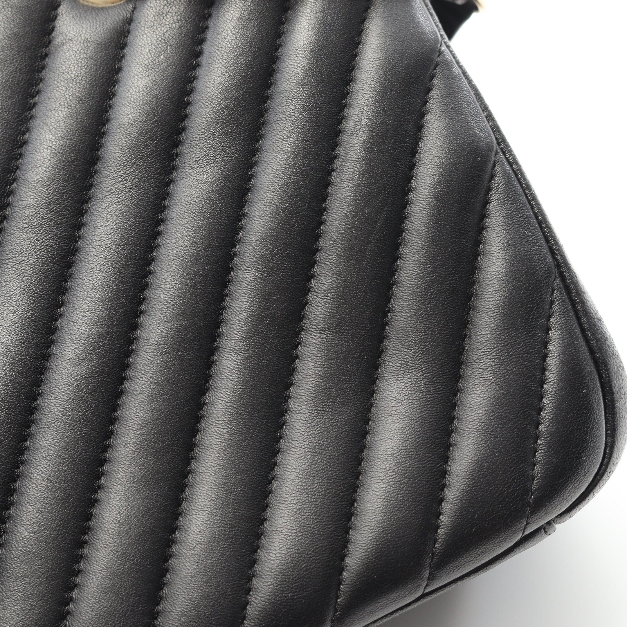Chanel Chanel V-Stitch Chevron Chain Shoulder Bag Tote Lambskin Black Gold Hardware Size ONE SIZE - 10 Thumbnail