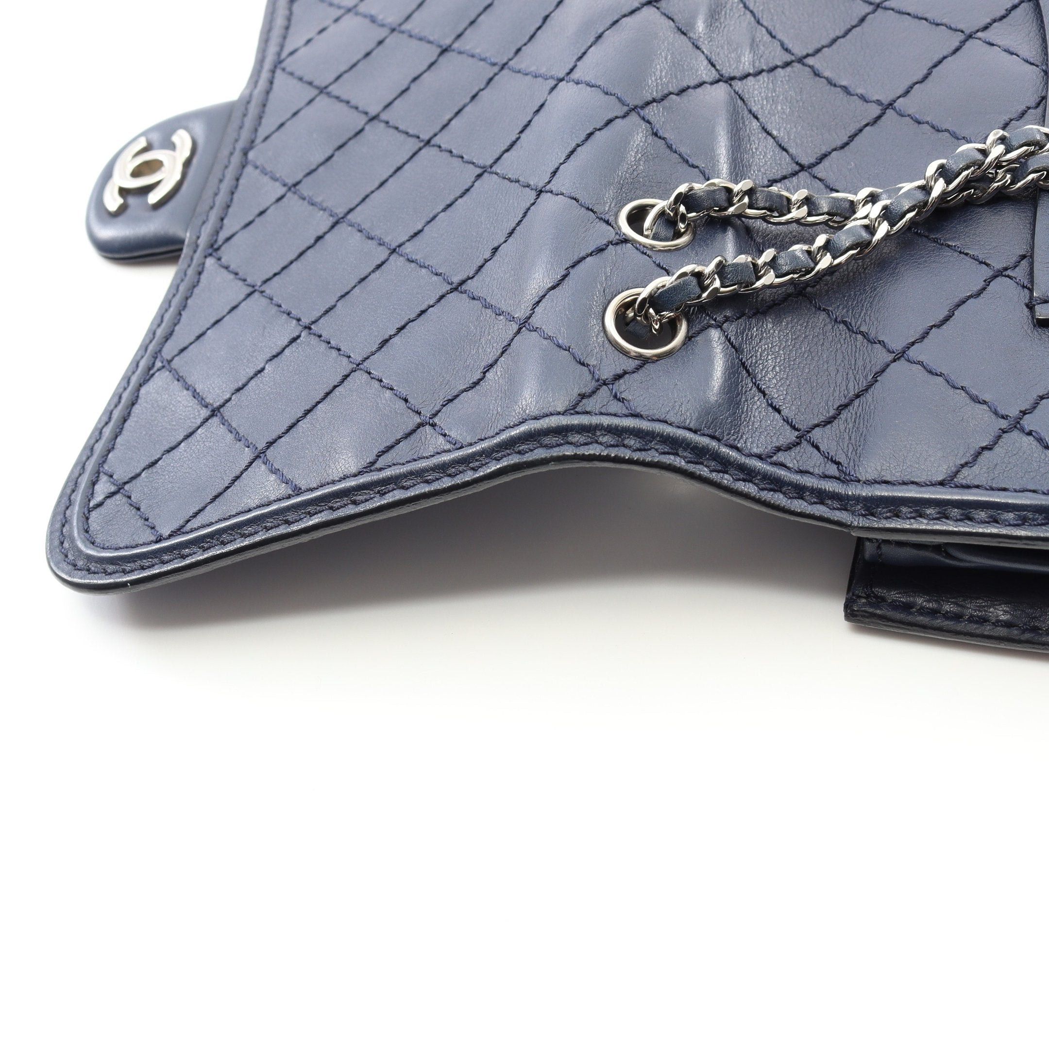 Chanel Chanel Wild Stitch Chain Shoulder Bag Leather Navy Silver Hardware Size ONE SIZE - 10 Thumbnail