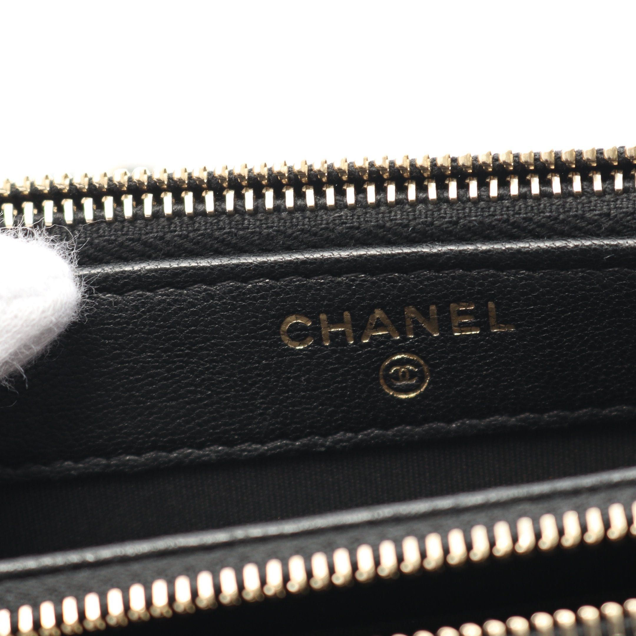 Chanel Chanel Mademoiselle Chain Wallet Leather Black Gold Hardware Size ONE SIZE - 4 Thumbnail