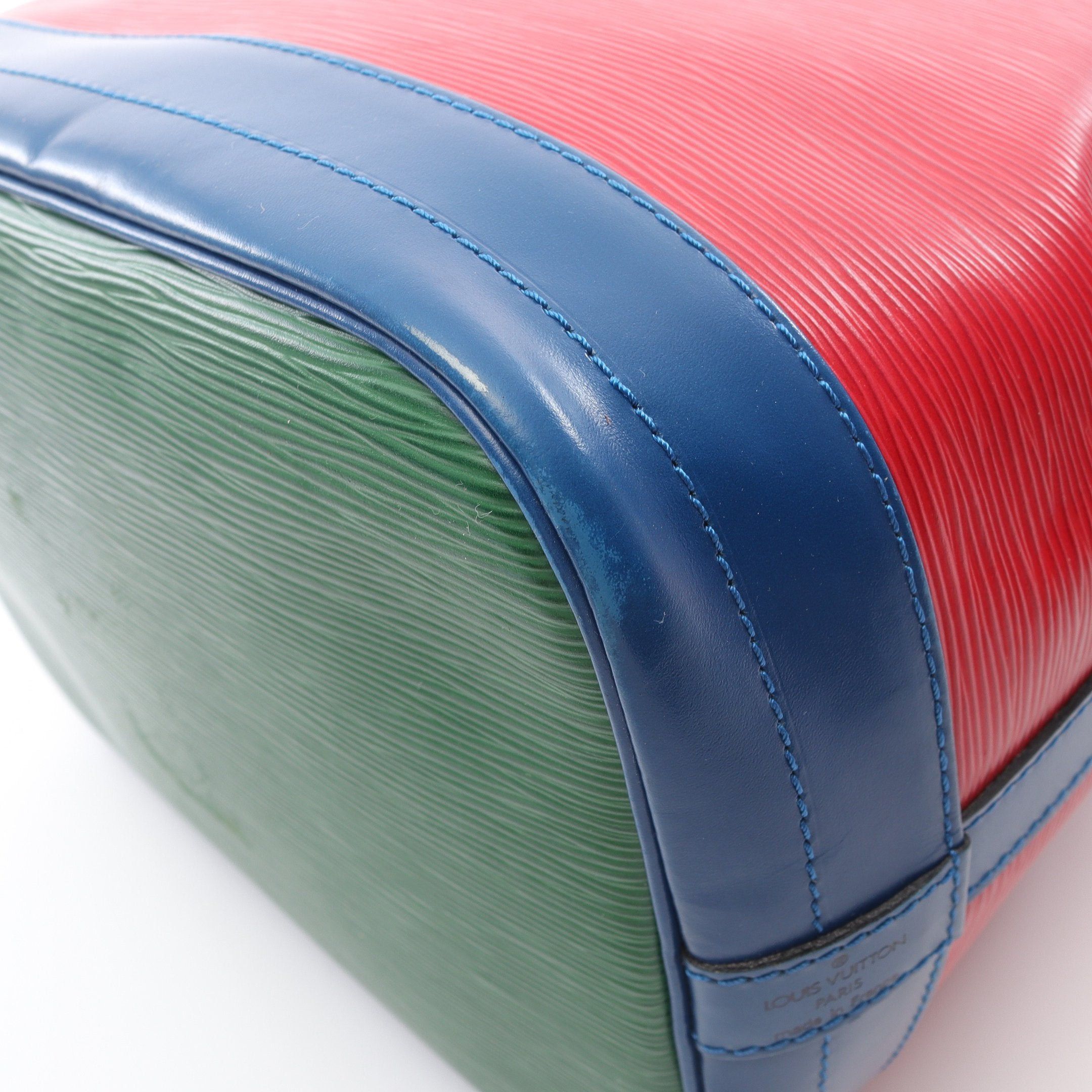 Louis Vuitton Louis Vuitton Noe Epi Castilian Red Toledo Blue Borneo Green Shoulder Bag Leather Size ONE SIZE - 8 Thumbnail