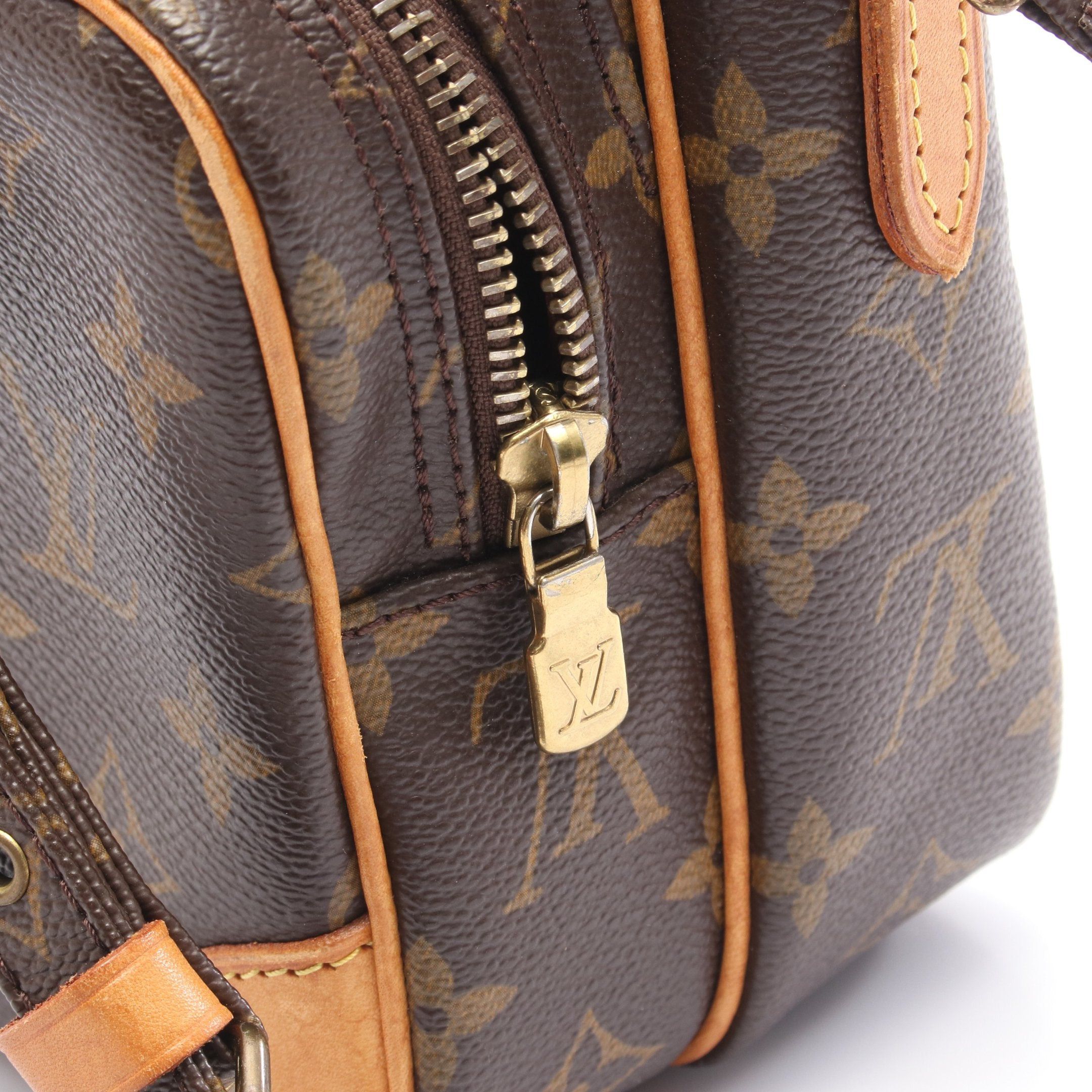Louis Vuitton Louis Vuitton Amazon Monogram Shoulder Bag Leather Brown Size ONE SIZE - 9 Thumbnail