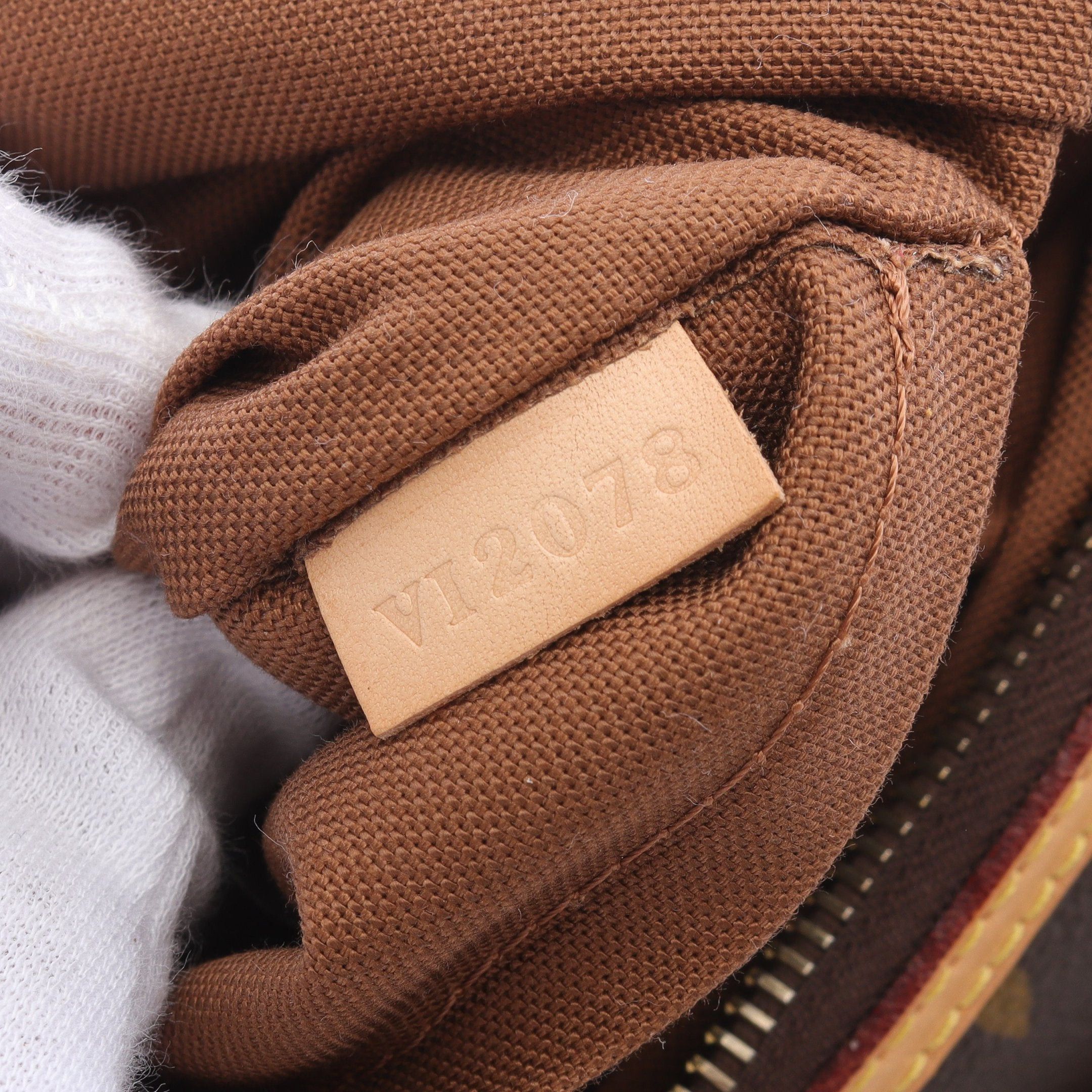Louis Vuitton Louis Vuitton Odeon Mm Monogram Shoulder Bag Leather Brown Size ONE SIZE - 5 Thumbnail