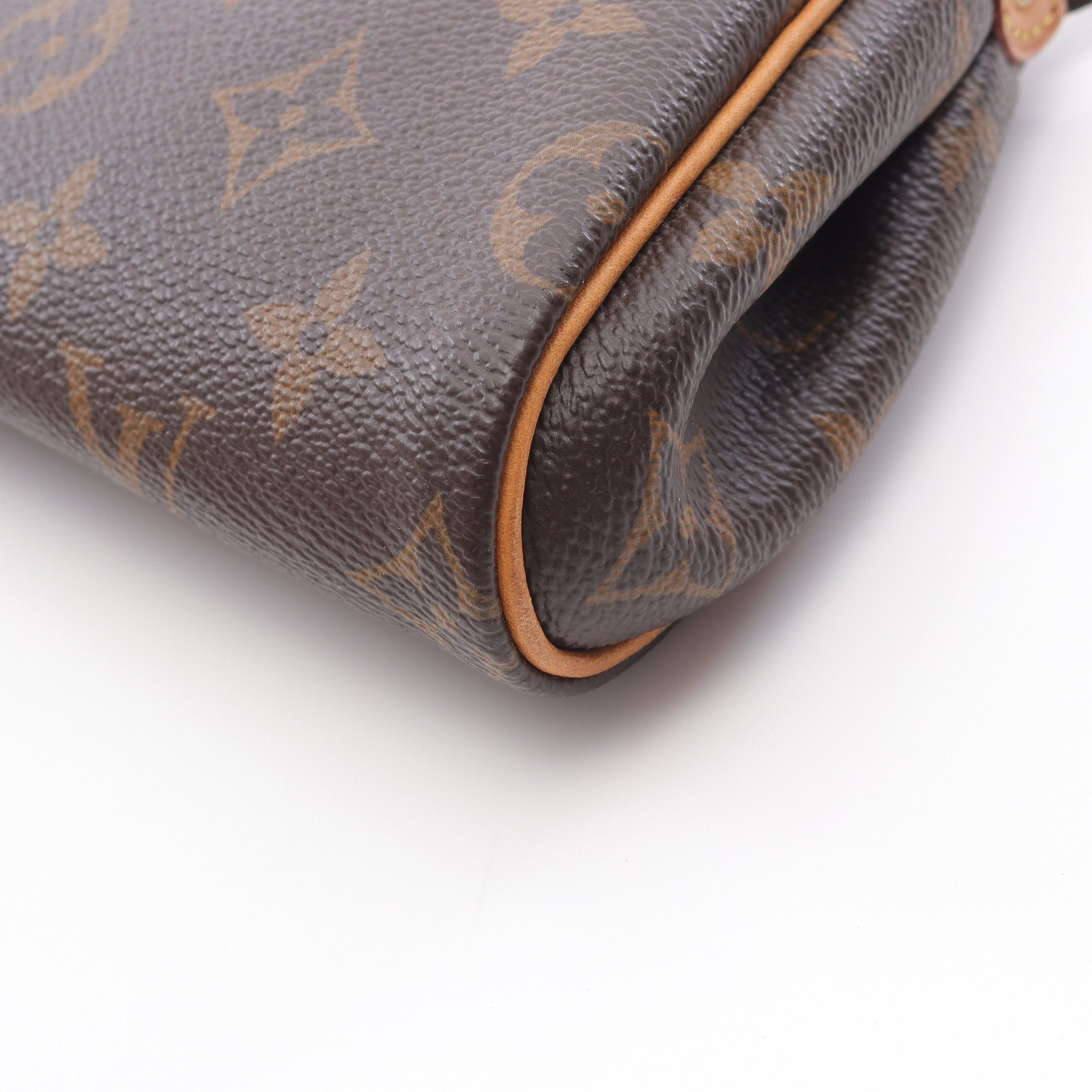 Louis Vuitton Louis Vuitton Eva Monogram Chain Shoulder Bag Leather Brown Size ONE SIZE - 9 Thumbnail