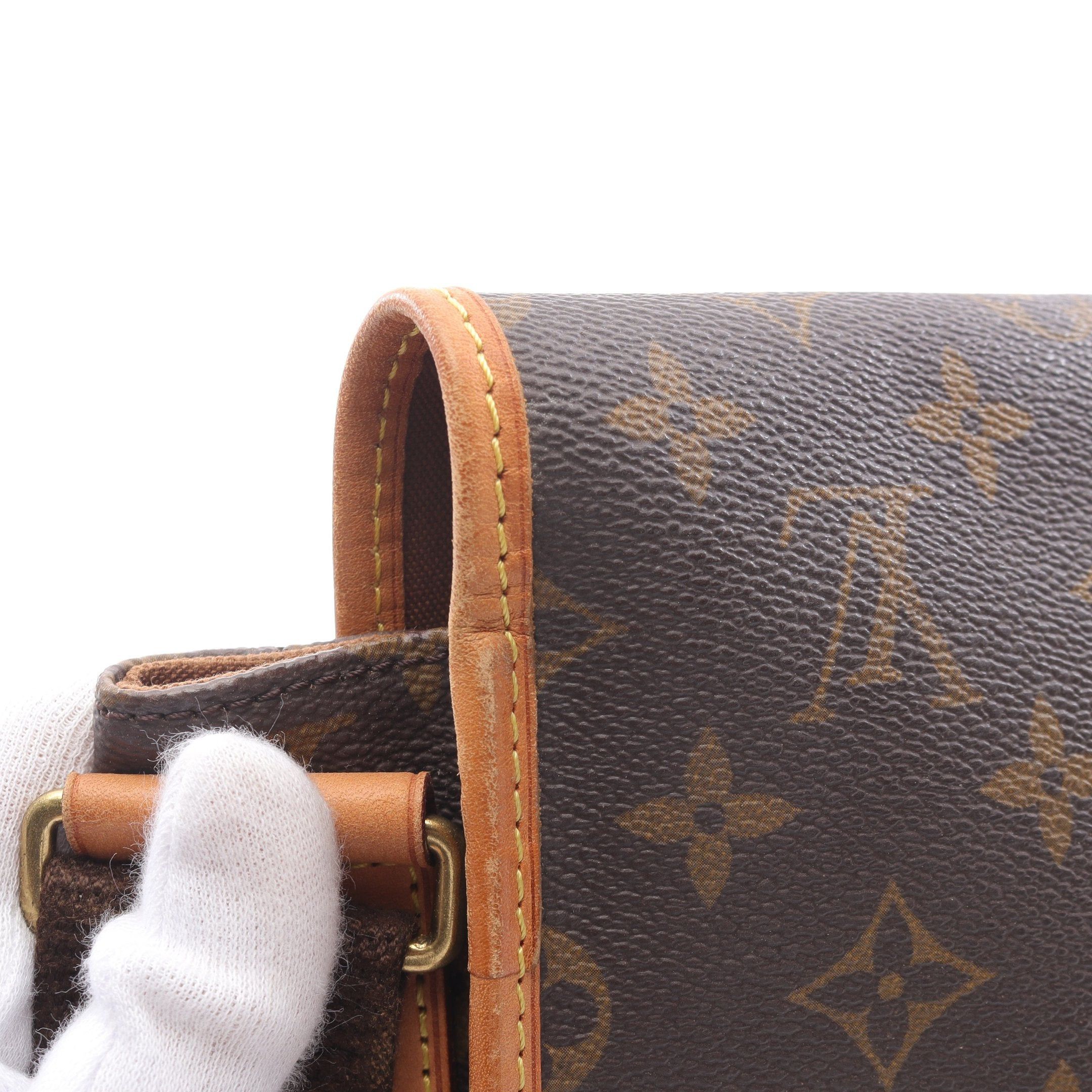 Louis Vuitton Louis Vuitton Messenger Pm Bosforo Monogram Shoulder Bag Leather Brown Size ONE SIZE - 8 Thumbnail