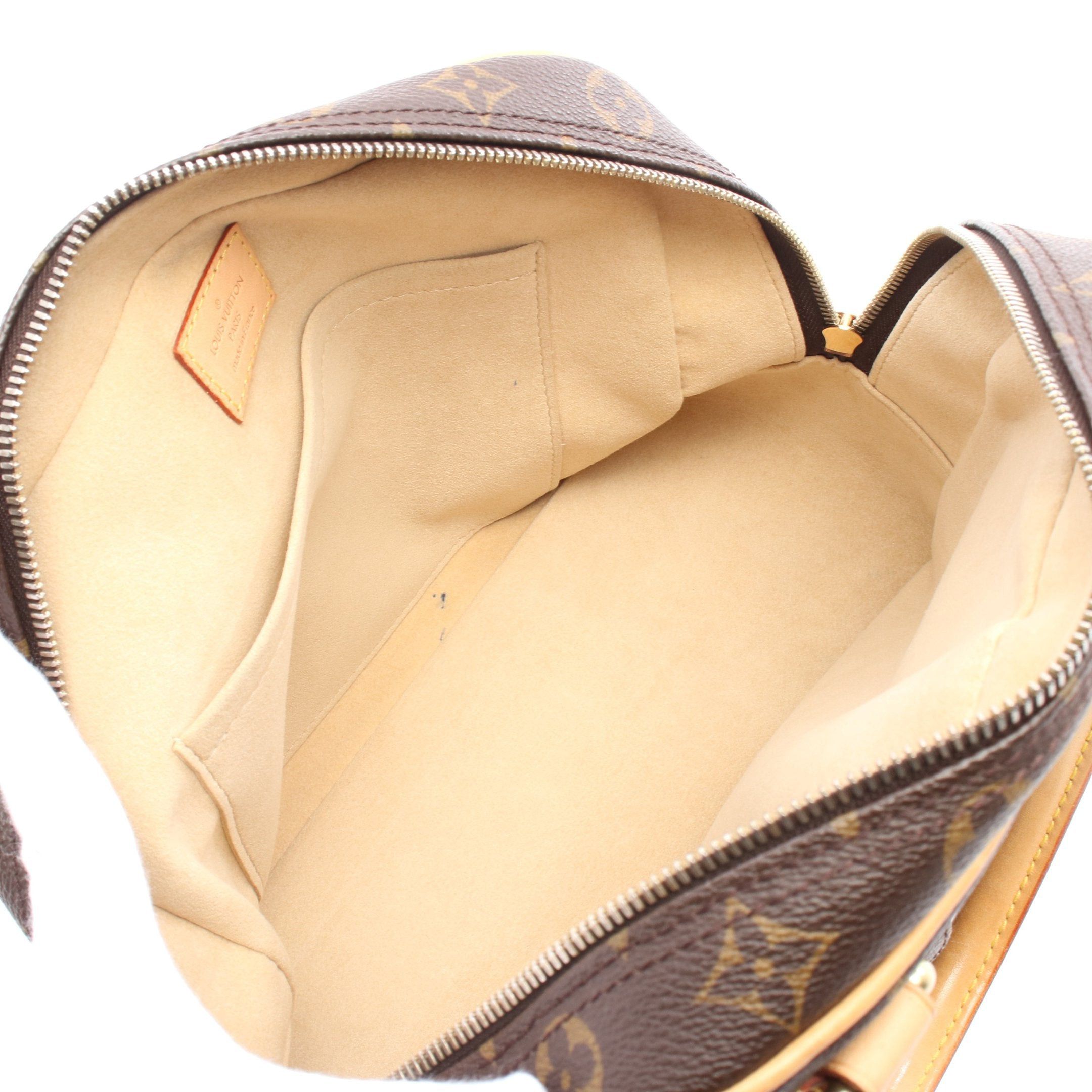 Louis Vuitton Louis Vuitton Manhattan Pm Monogram Handbag Leather Brown Size ONE SIZE - 3 Thumbnail