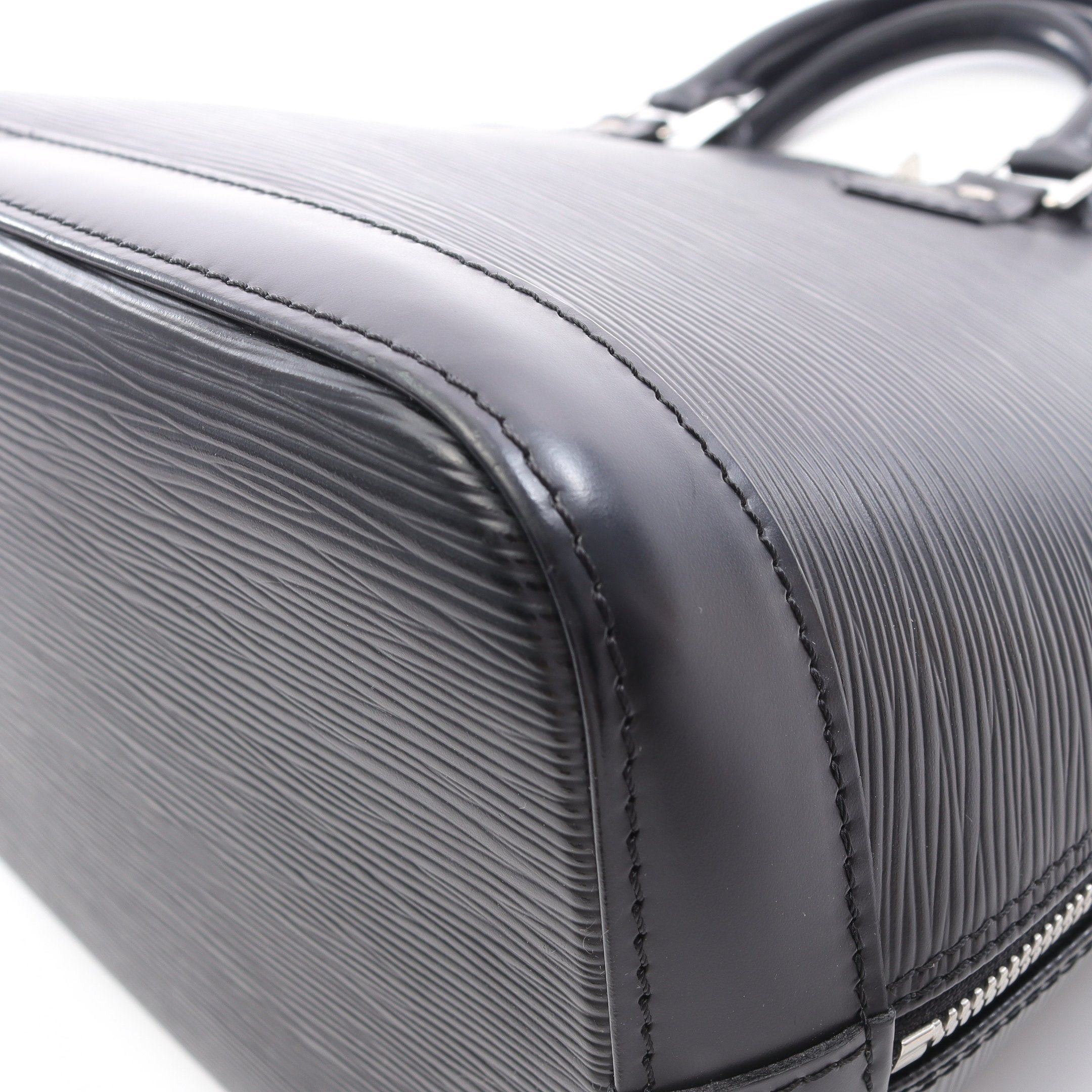 Louis Vuitton Louis Vuitton Alma Pm Epi Noir Handbag Leather Black Size ONE SIZE - 8 Thumbnail