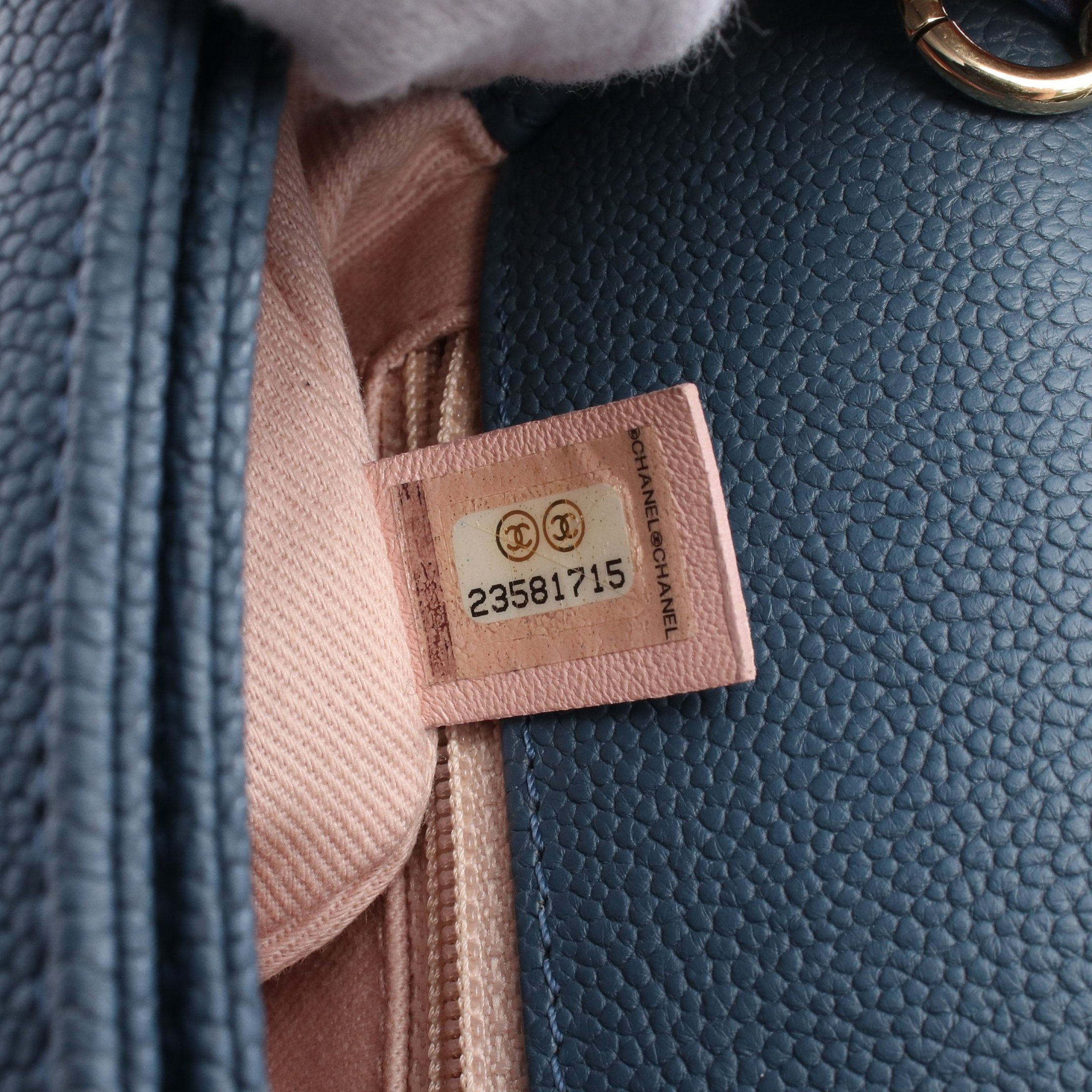 Chanel Chanel Matelasse Chain Shoulder Bag Caviar Skin Blue Multicolor Gold Hardware Size ONE SIZE - 5 Thumbnail