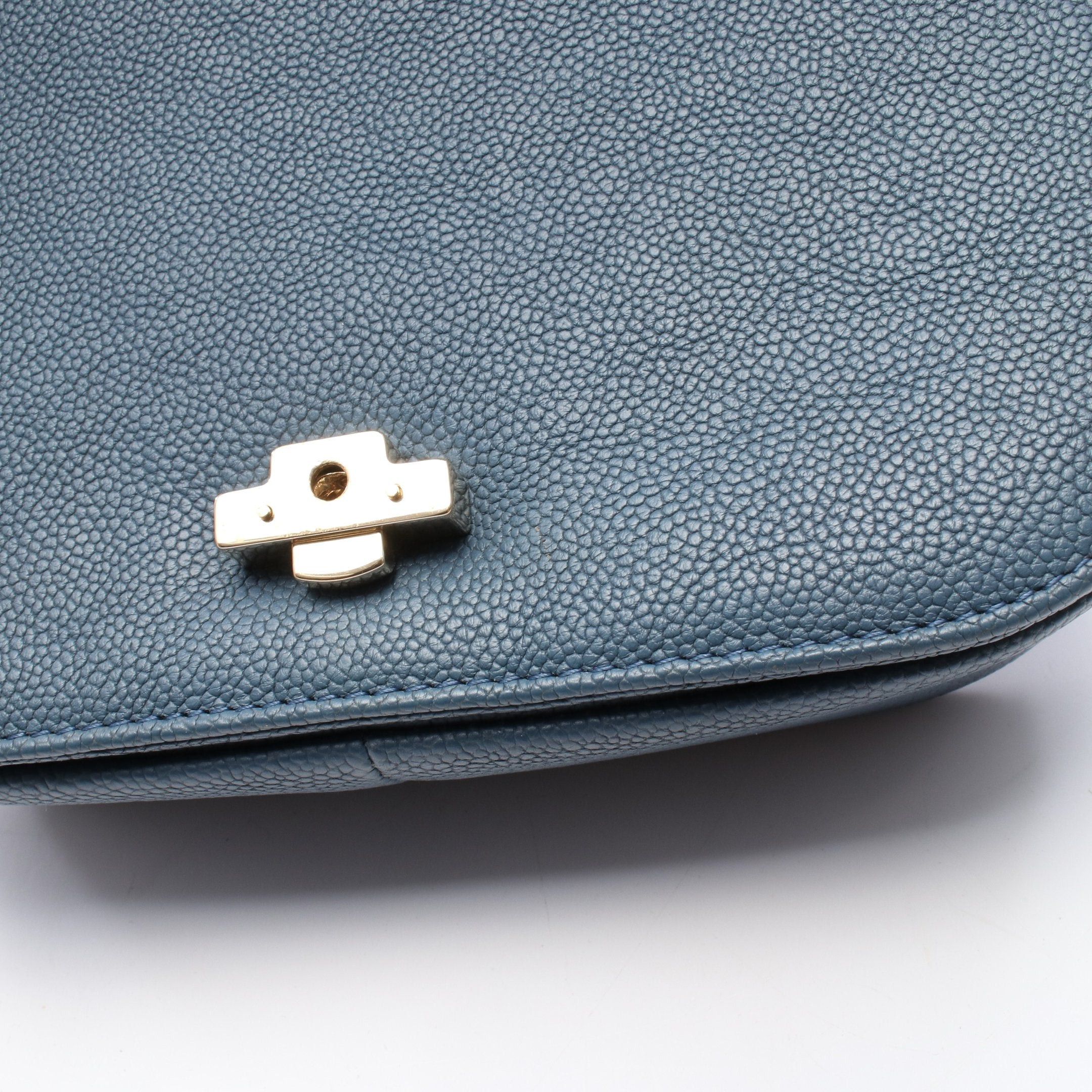 Chanel Chanel Matelasse Chain Shoulder Bag Caviar Skin Blue Multicolor Gold Hardware Size ONE SIZE - 8 Thumbnail