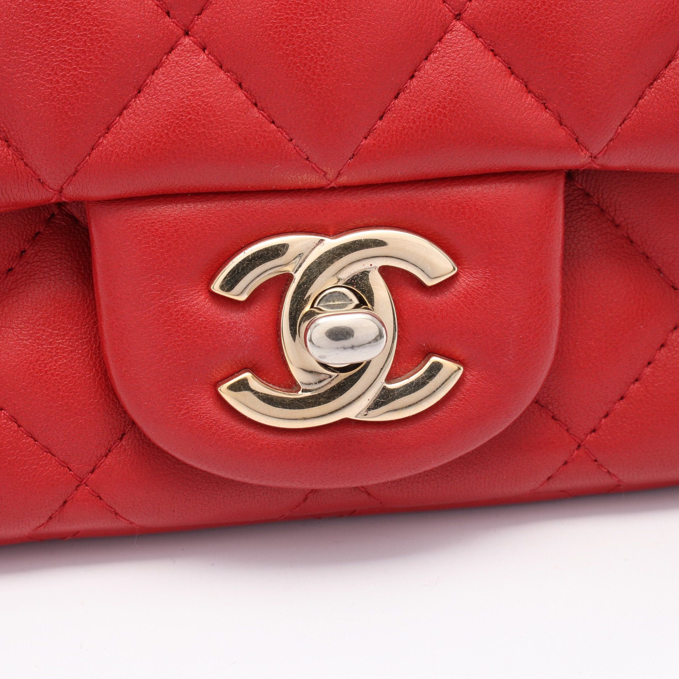 Chanel Chanel Mini Matelasse Chain Shoulder Bag Leather Red Gold Hardware Size ONE SIZE - 9 Thumbnail
