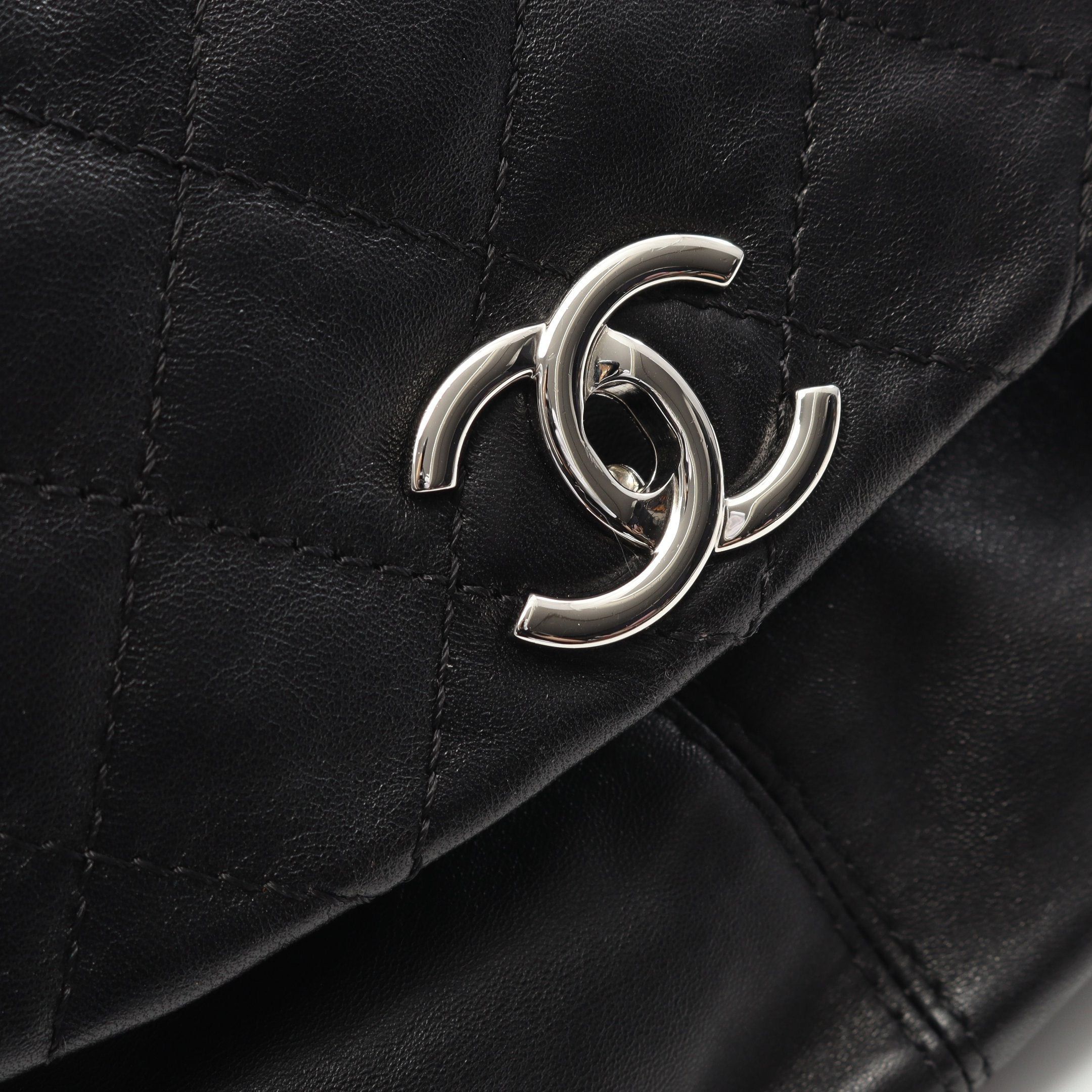 Chanel Chanel Matelasse Chain Shoulder Bag Lambskin Black Silver Hardware Size ONE SIZE - 7 Thumbnail