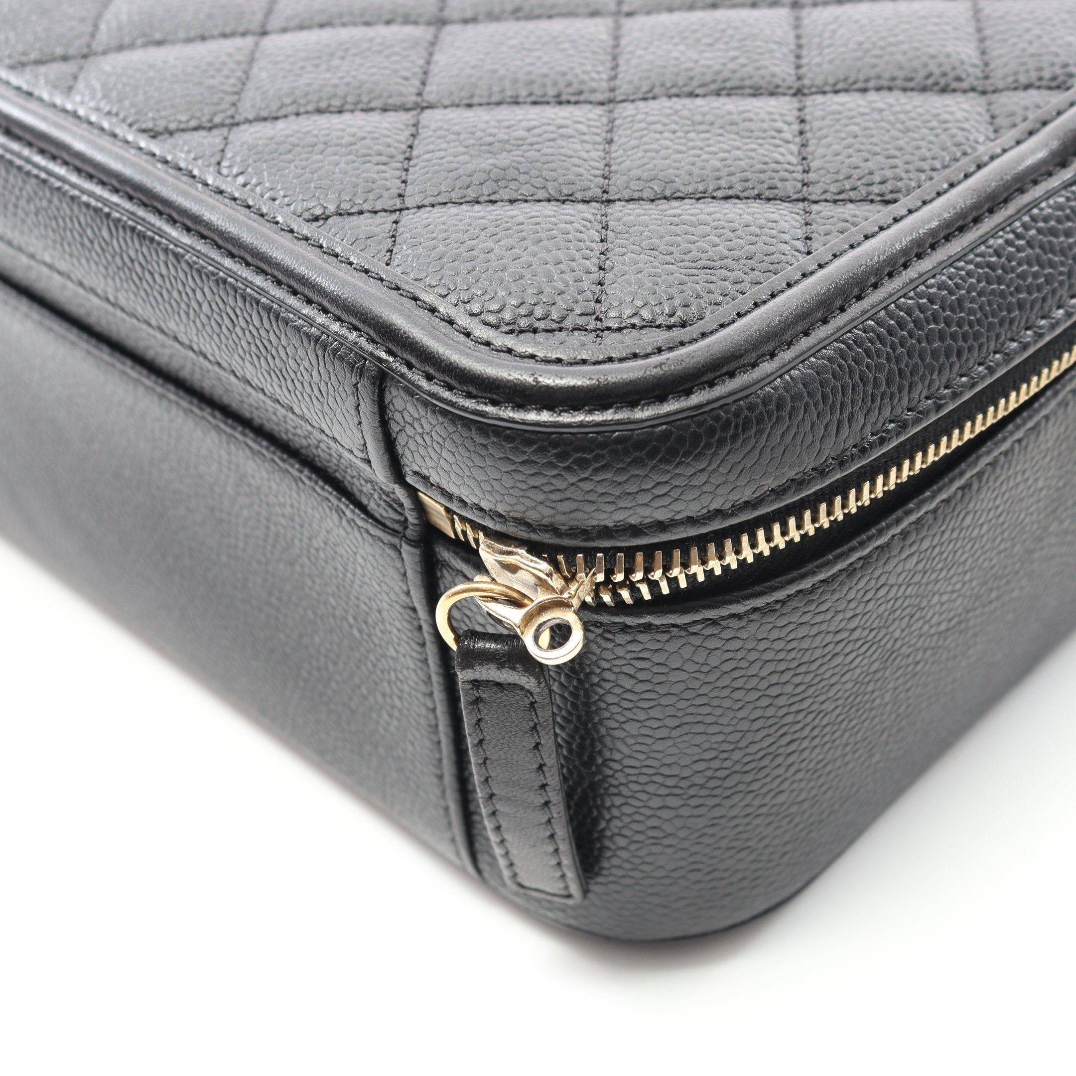 Chanel Chanel Cc Filigree Matelasse Vanity Chain Shoulder Bag Caviar Skin Black Gold Hardware Size ONE SIZE - 6 Thumbnail