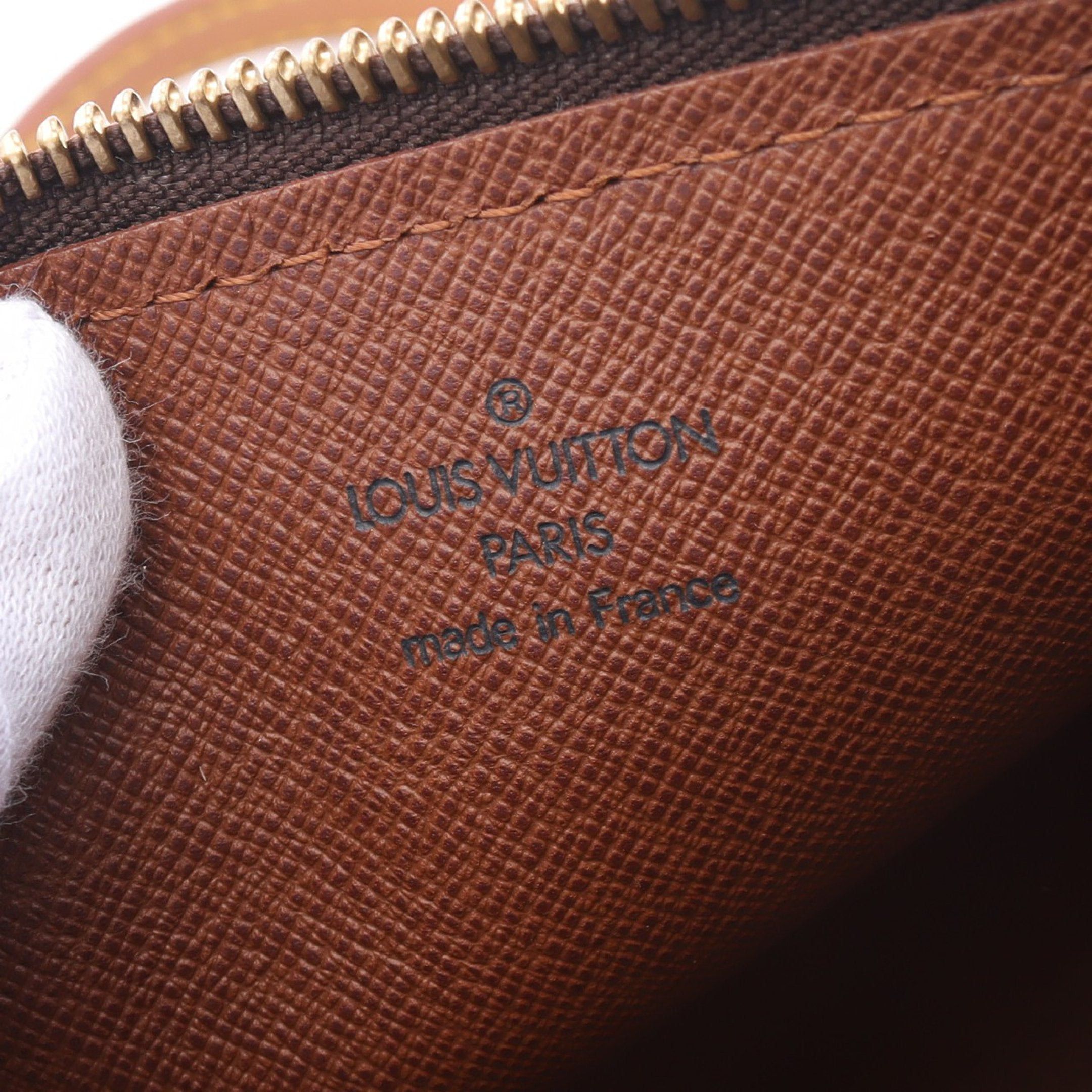 Louis Vuitton Louis Vuitton Papillon 30 Monogram Handbag Leather Brown Size ONE SIZE - 4 Thumbnail