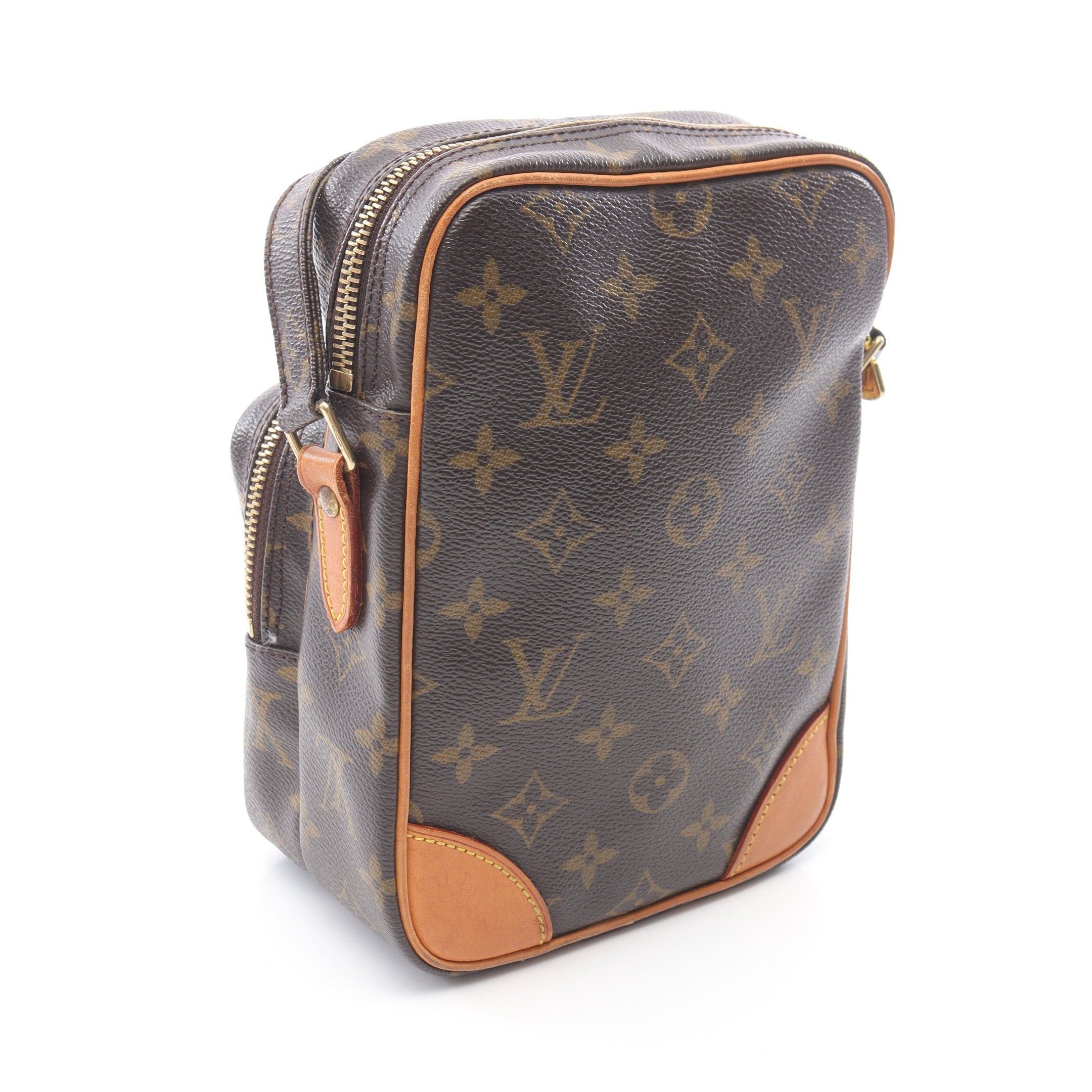 Louis Vuitton Louis Vuitton Amazon Monogram Shoulder Bag Leather Brown Size ONE SIZE - 2 Thumbnail