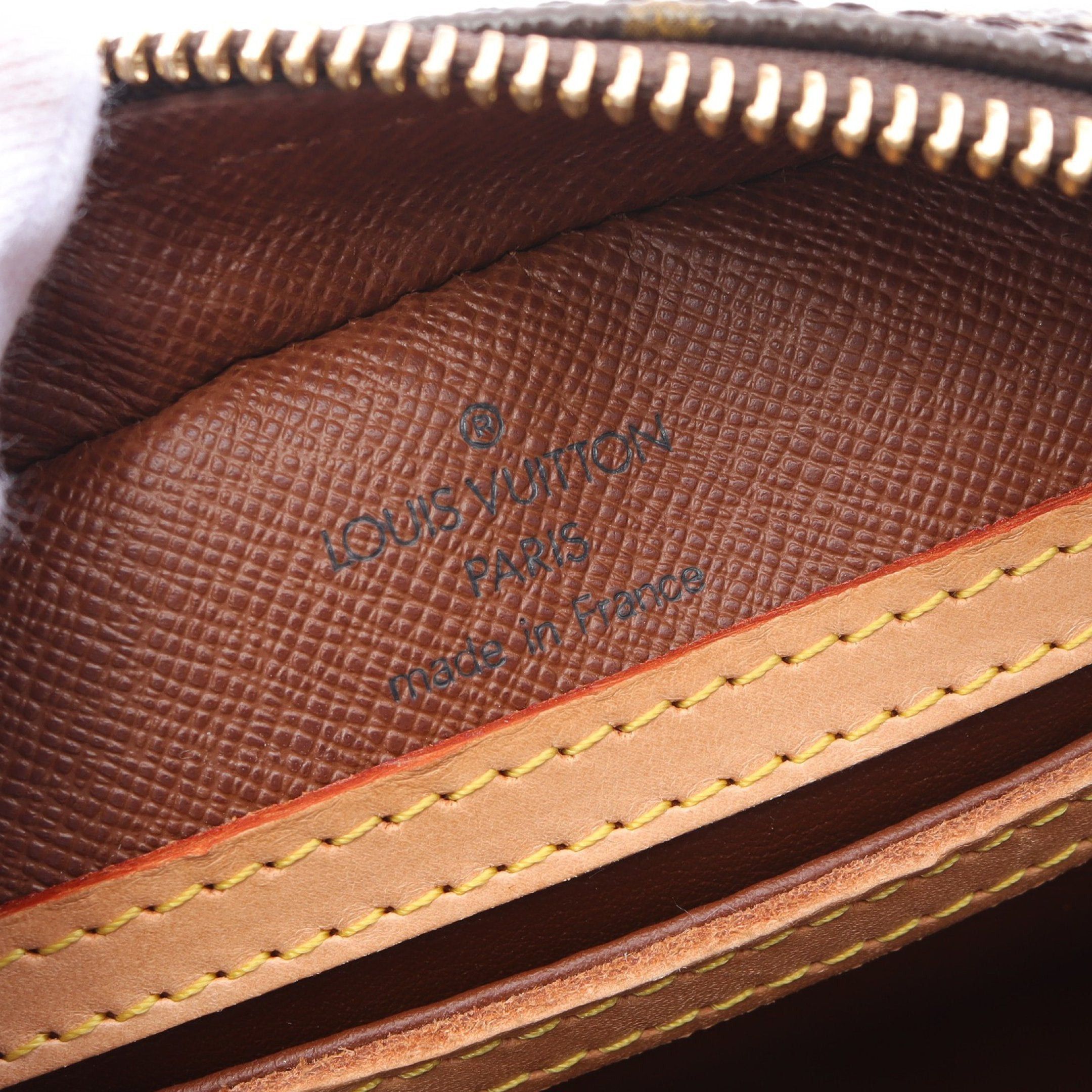 Louis Vuitton Louis Vuitton Blower Monogram Shoulder Bag Leather Brown Size ONE SIZE - 4 Thumbnail