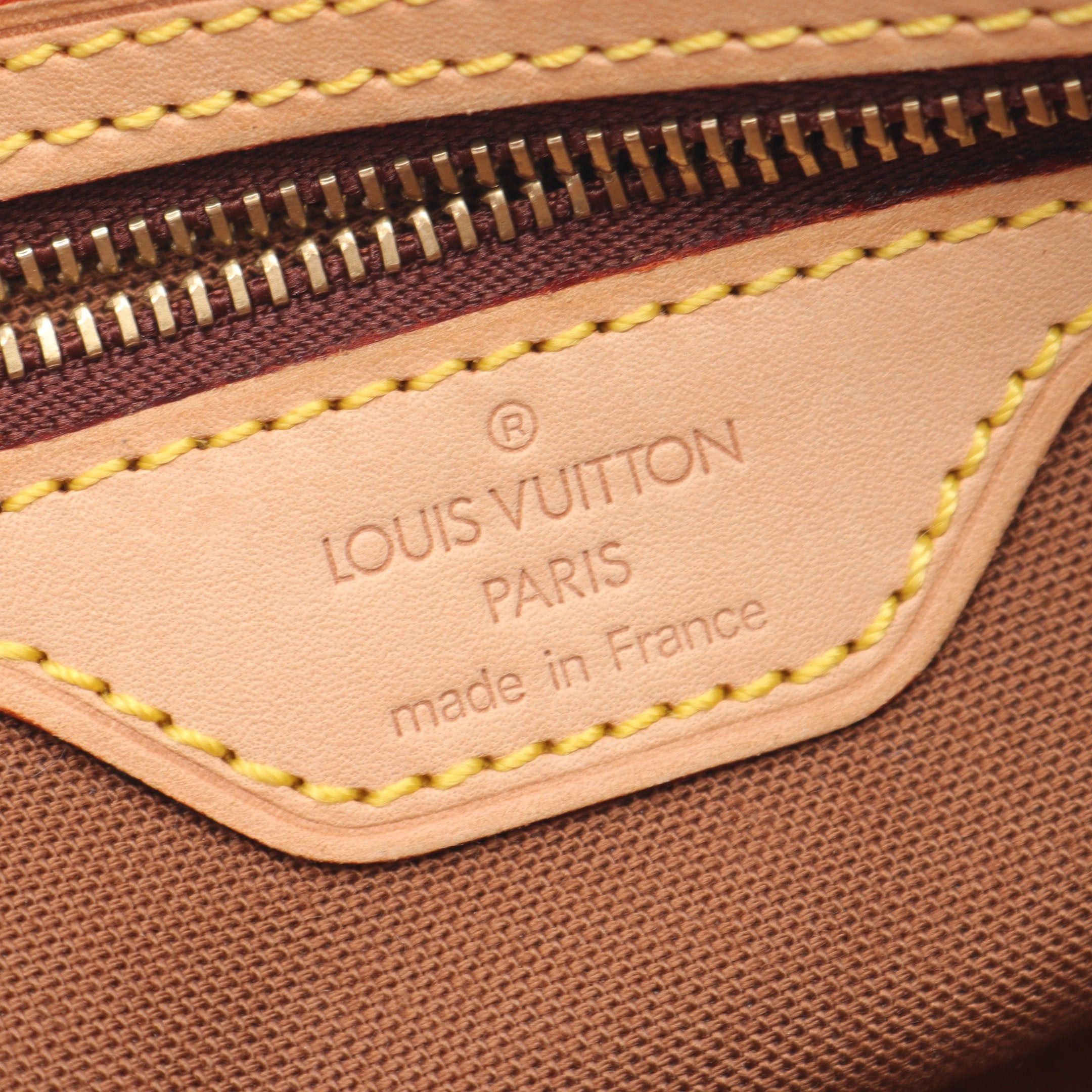 Louis Vuitton Louis Vuitton Trotteur Monogram Shoulder Bag Leather Brown Size ONE SIZE - 4 Thumbnail