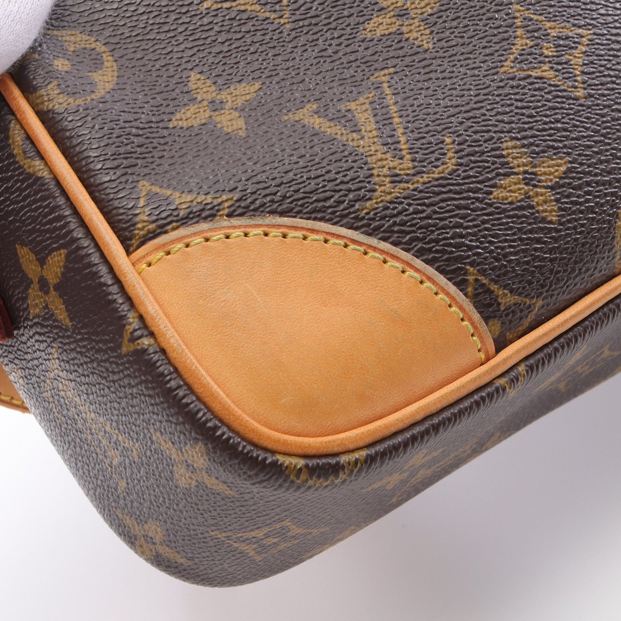Louis Vuitton Louis Vuitton Trocadero 27 Monogram Shoulder Bag Leather Brown Size ONE SIZE - 9 Thumbnail