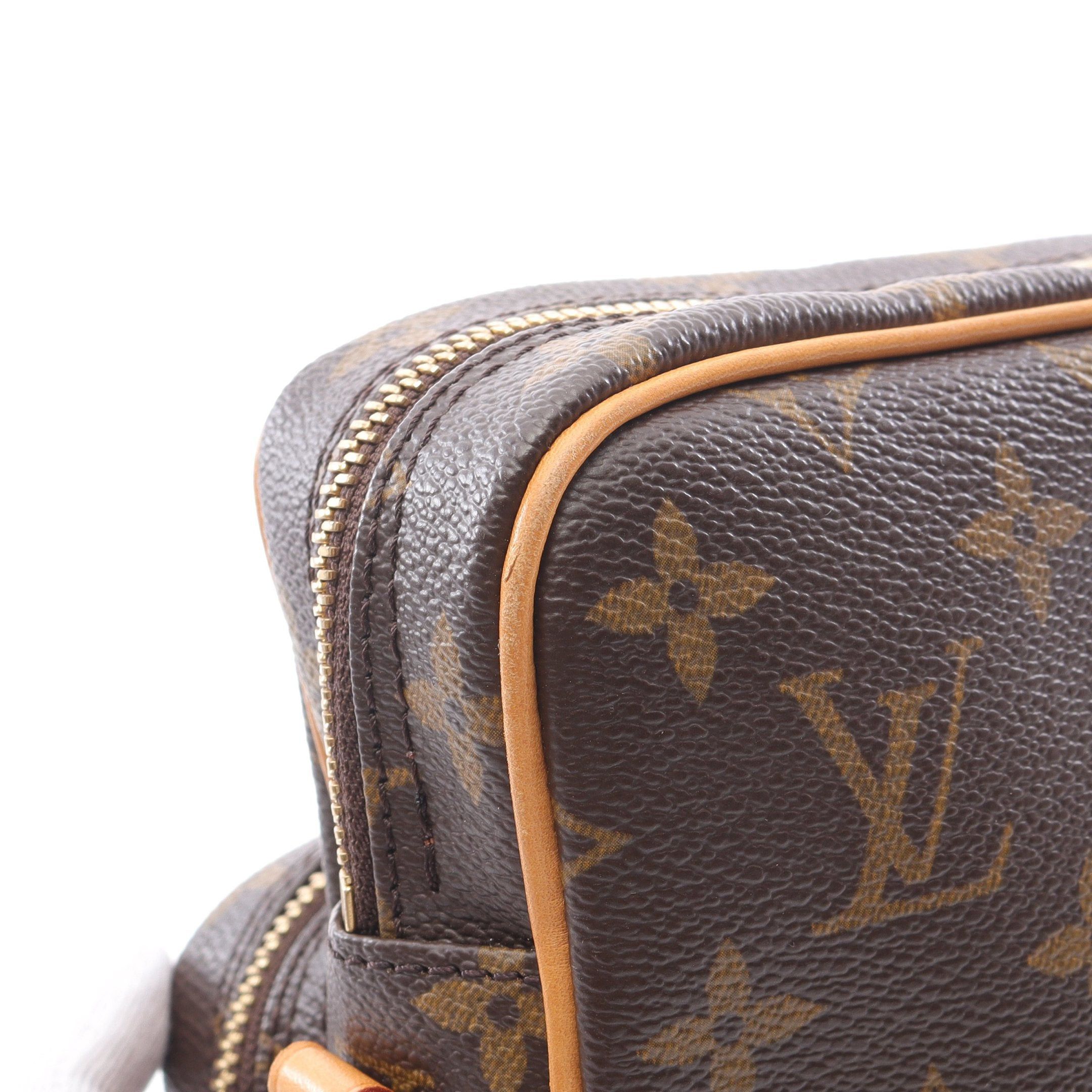 Louis Vuitton Louis Vuitton Amazon Monogram Shoulder Bag Leather Brown Size ONE SIZE - 9 Thumbnail