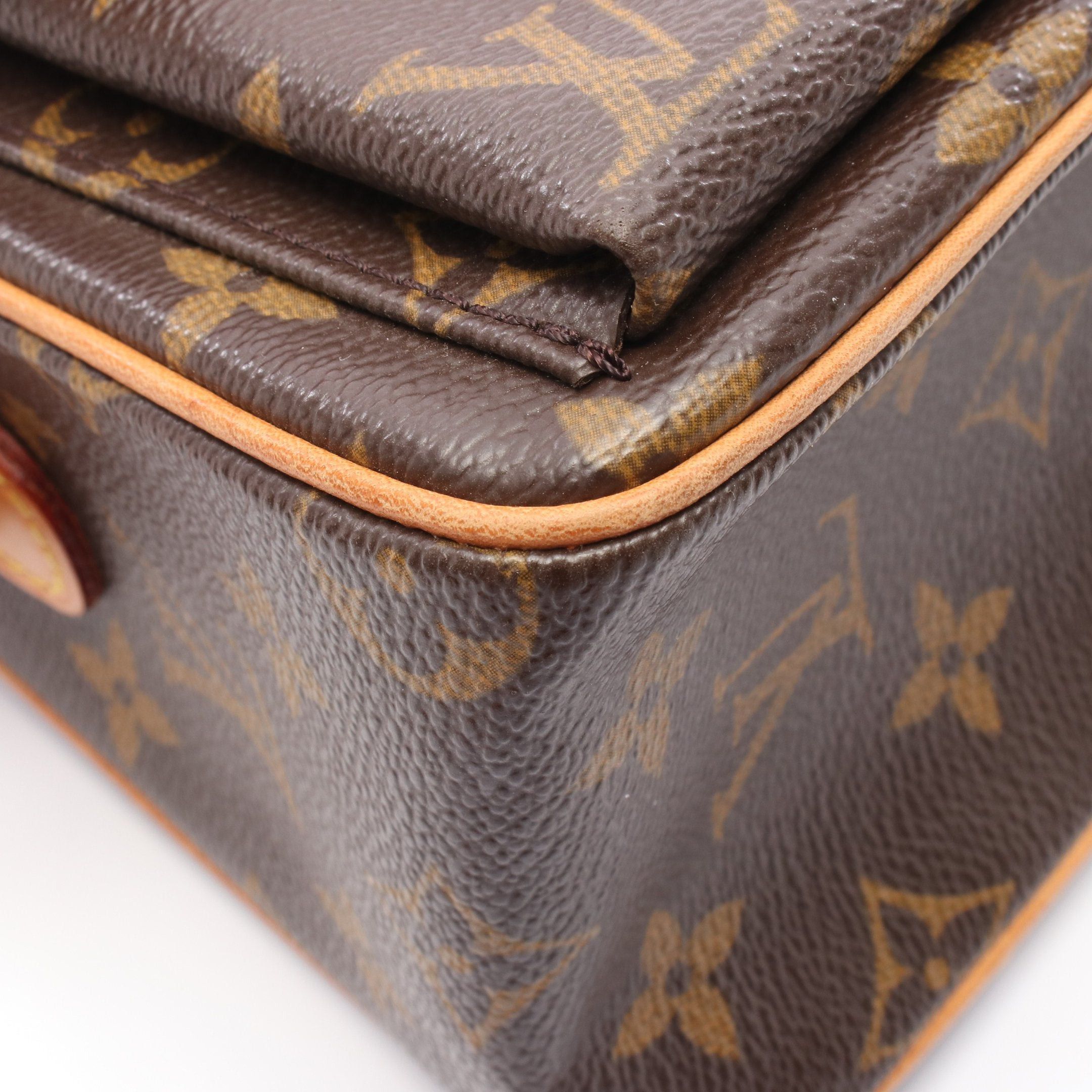 Louis Vuitton Louis Vuitton Vivacite Mm Monogram Shoulder Bag Leather Brown Size ONE SIZE - 7 Thumbnail
