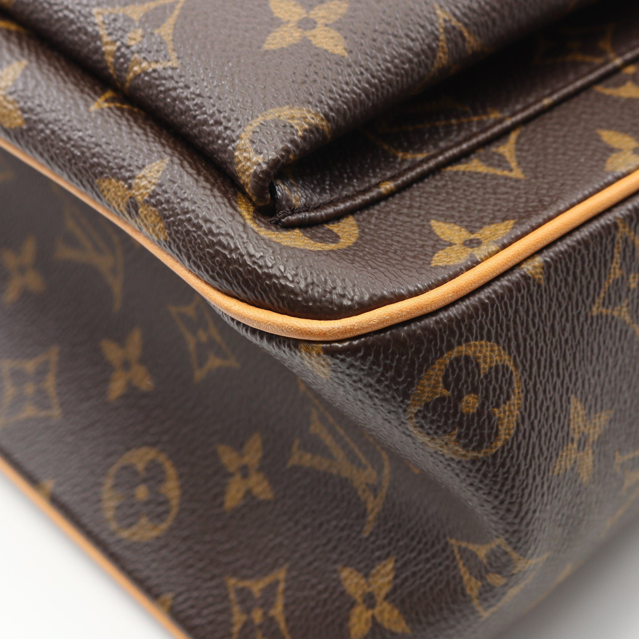 Louis Vuitton Louis Vuitton Multi-Priest Monogram Handbag Leather Brown Size ONE SIZE - 6 Thumbnail