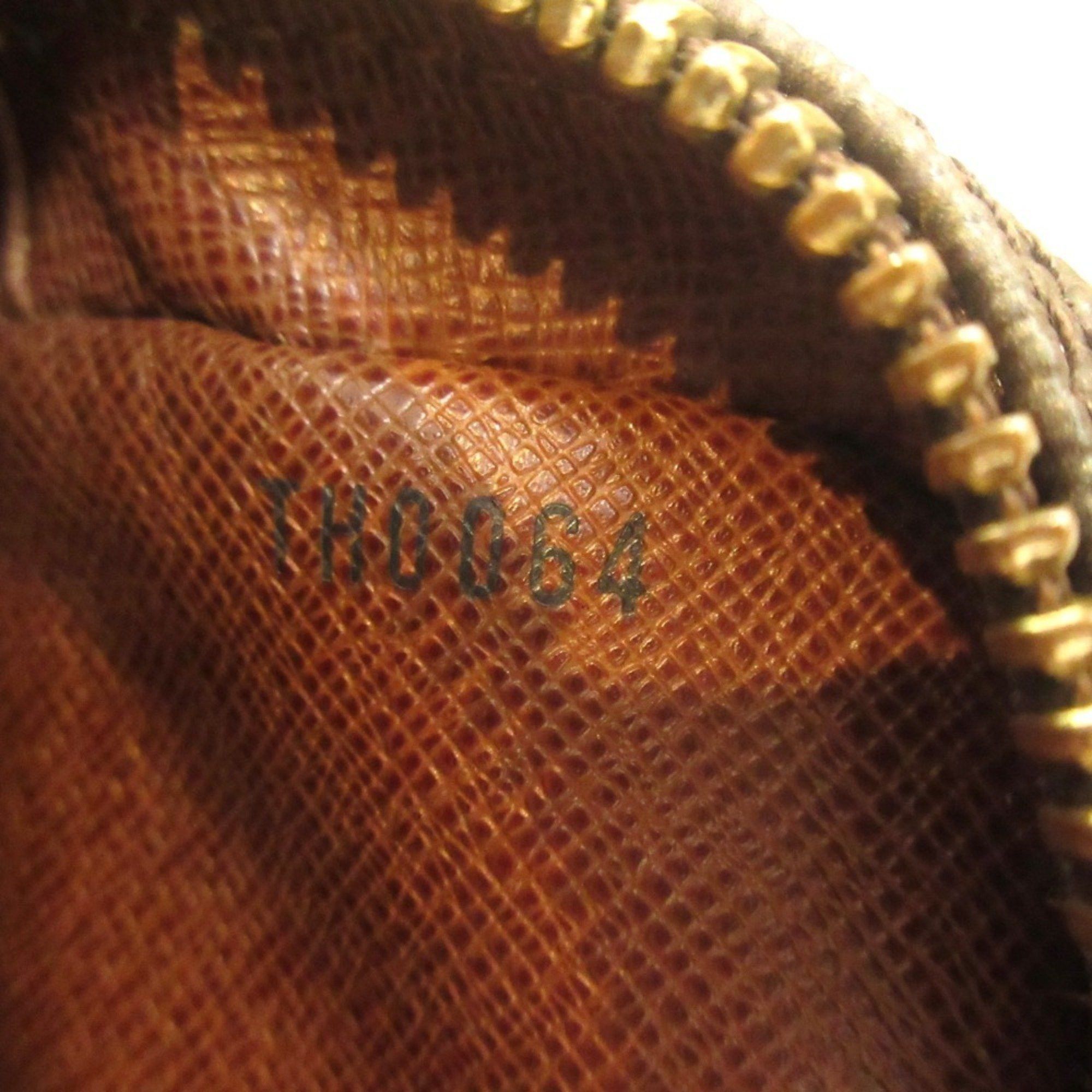 Louis Vuitton Louis Vuitton Amazon shoulder Size ONE SIZE - 12 Thumbnail