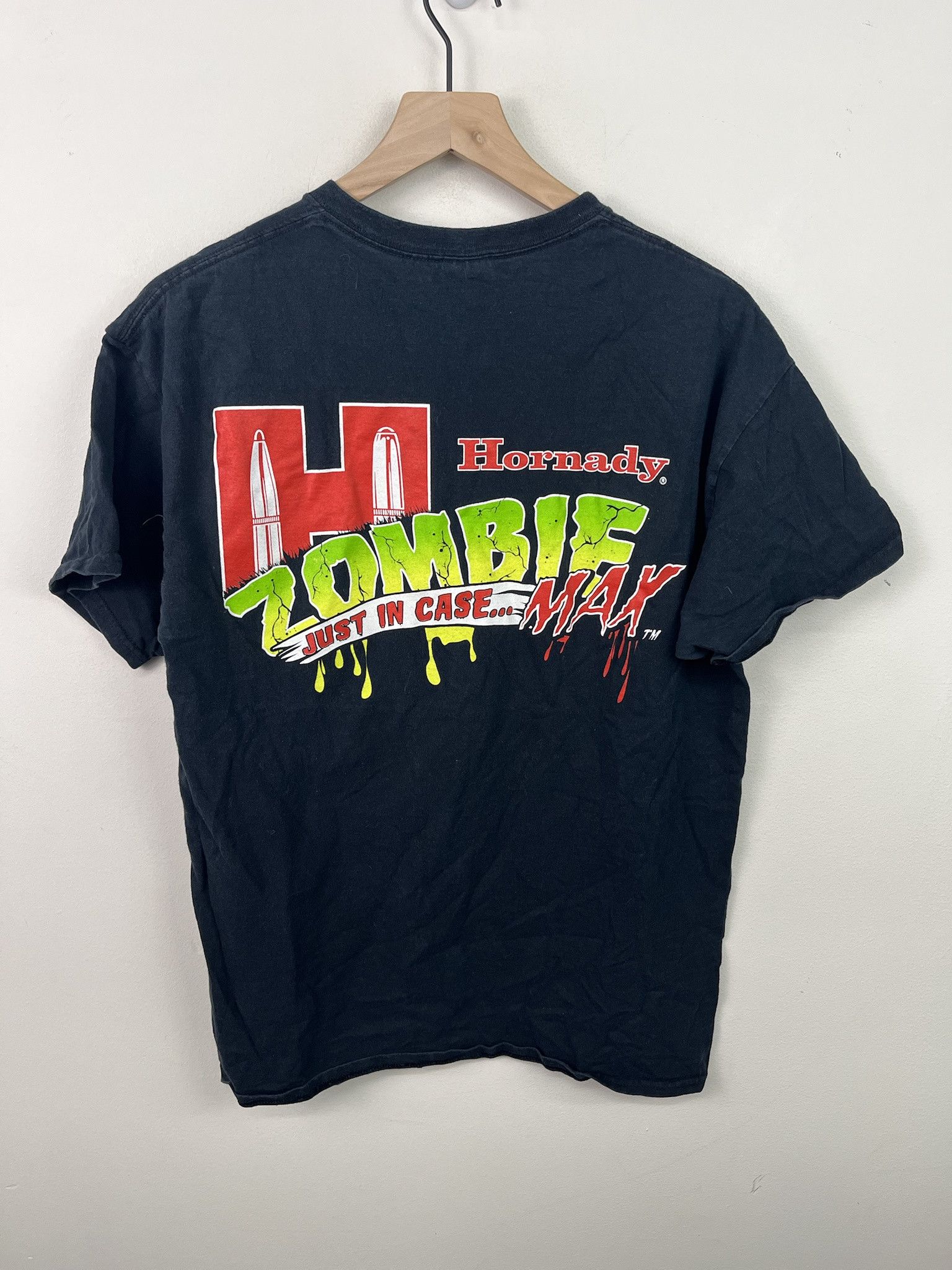 Vintage Vintage Y2K Horniday Zombie Ammunition Just In Case Tshirt Size L Size US L / EU 52-54 / 3 - 2 Thumbnail
