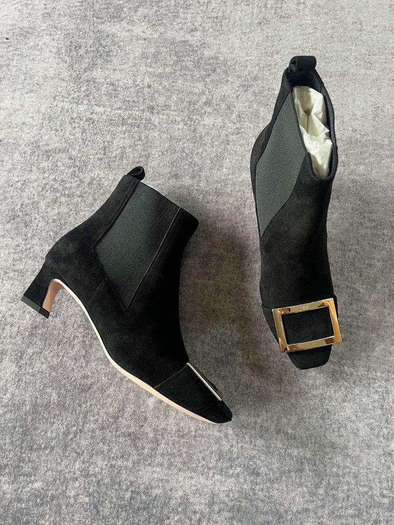 Roger Vivier Roger Vivier Black Short Boots with Buckle Size US 6 / IT 36 - 2 Thumbnail