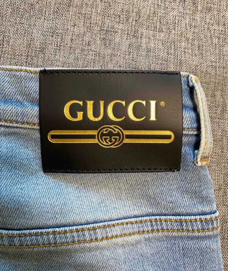 Gucci GUCCI x Disney Mickey Embroidered Denim Jeans Size 27" / US 4 / IT 40 - 5 Thumbnail