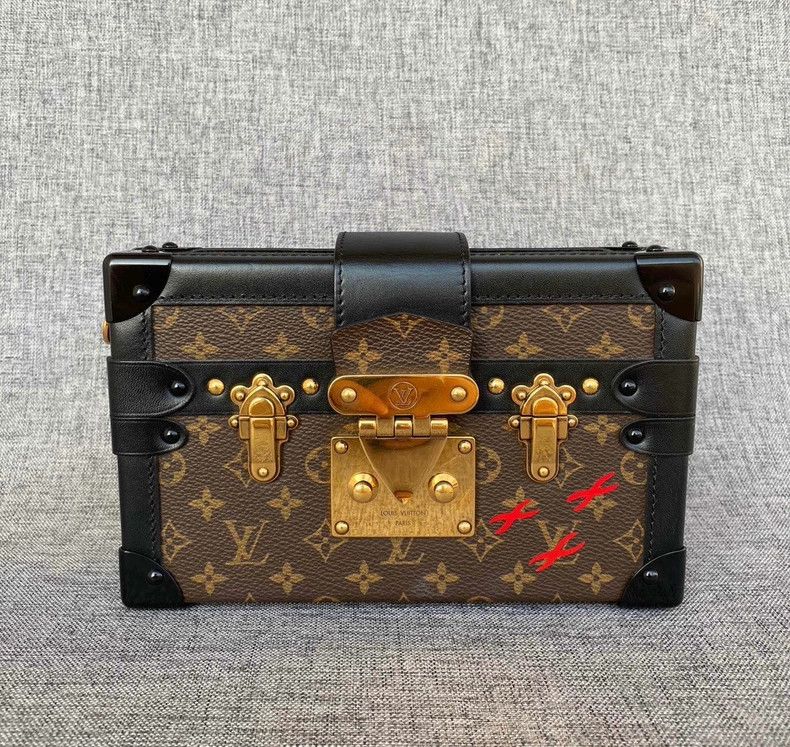 Louis Vuitton LV Petite Malle Crossbody Bag Size ONE SIZE - 2 Thumbnail