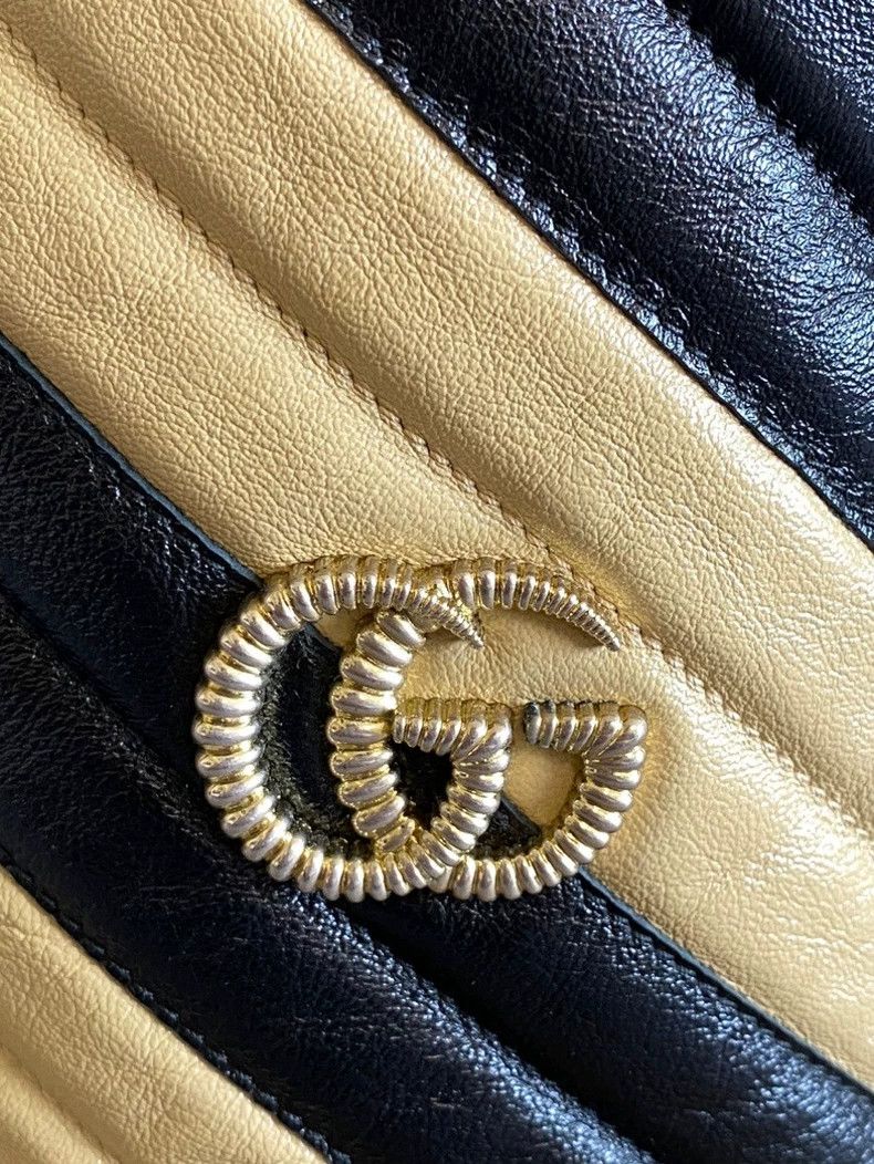 Gucci Gucci GG Marmont Colored Mini Bucket Bag Size ONE SIZE - 8 Thumbnail