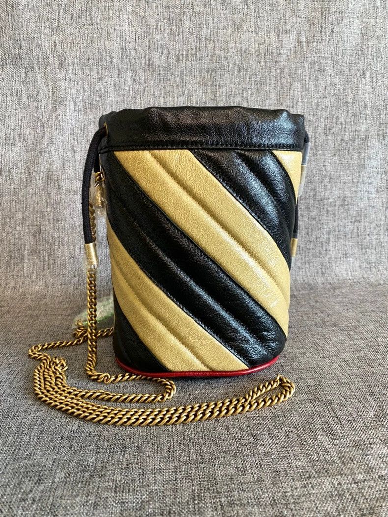 Gucci Gucci GG Marmont Colored Mini Bucket Bag Size ONE SIZE - 3 Thumbnail