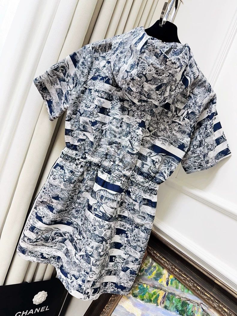 Dior Dior Hooded Dress with Zoo Print Design Size M / US 6-8 / IT 42-44 - 2 Thumbnail