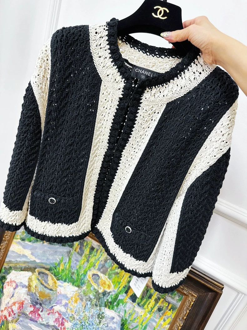 Chanel Chanel Black and White Knit Cardigan Jacket Size M / US 6-8 / IT 42-44 - 2 Thumbnail